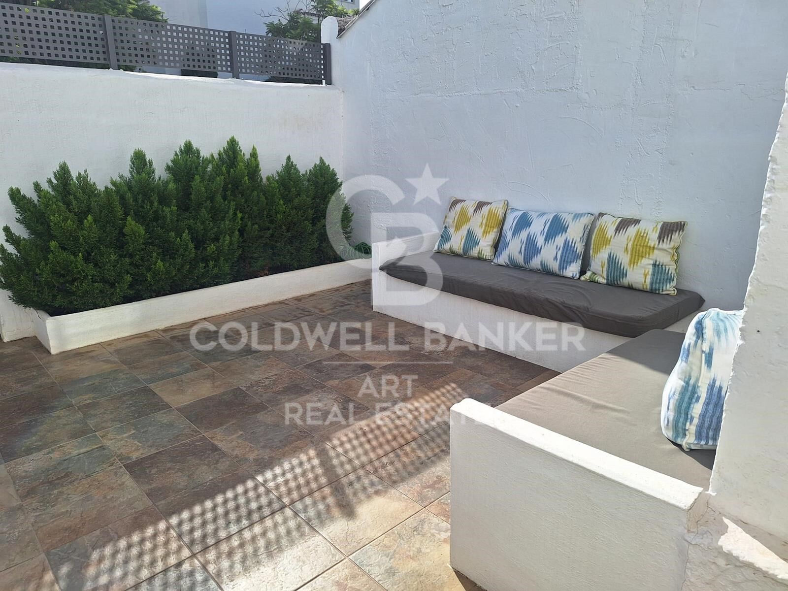 Maison de ville spectaculaire à Los Naranjos Golf à Marbella.