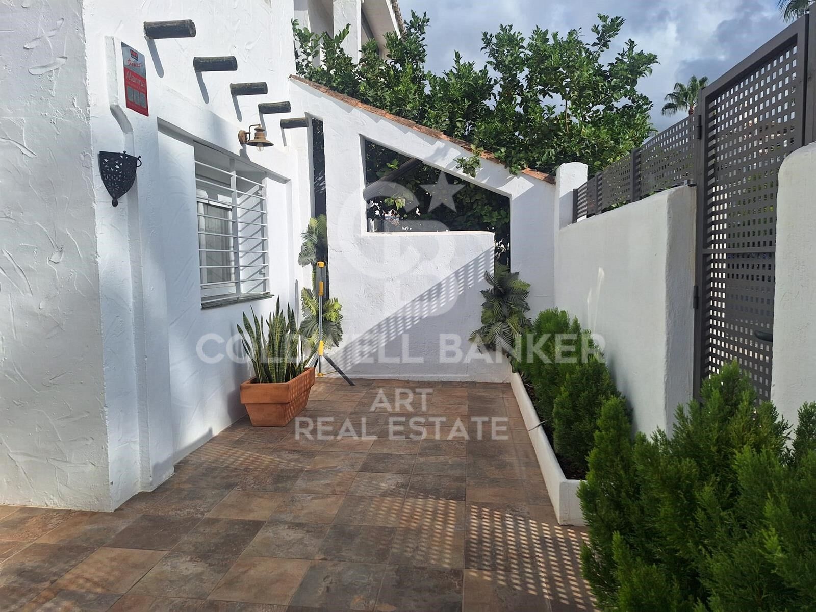 Maison de ville spectaculaire à Los Naranjos Golf à Marbella.