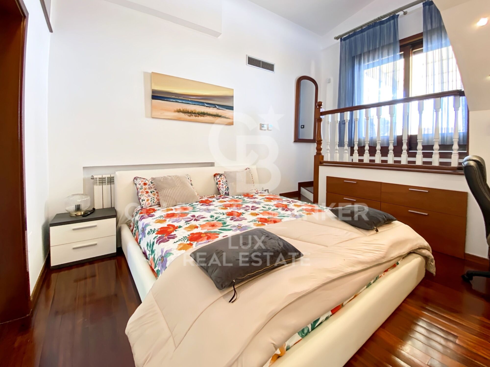 Exclusive villa with sea views, in Roses, Costa Brava