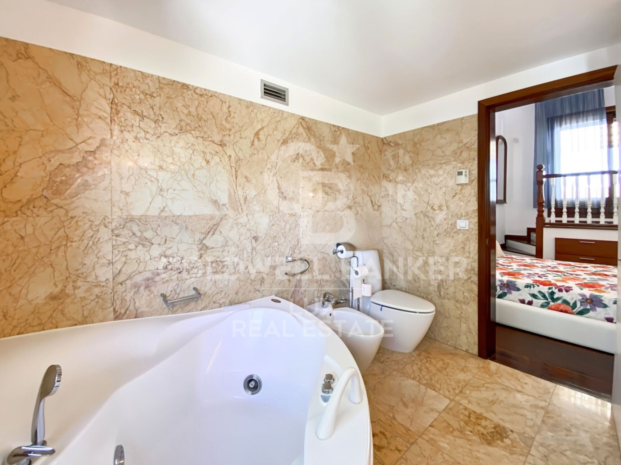 Villa exclusive avec vue mer et licence touristique, à Roses, Costa Brava