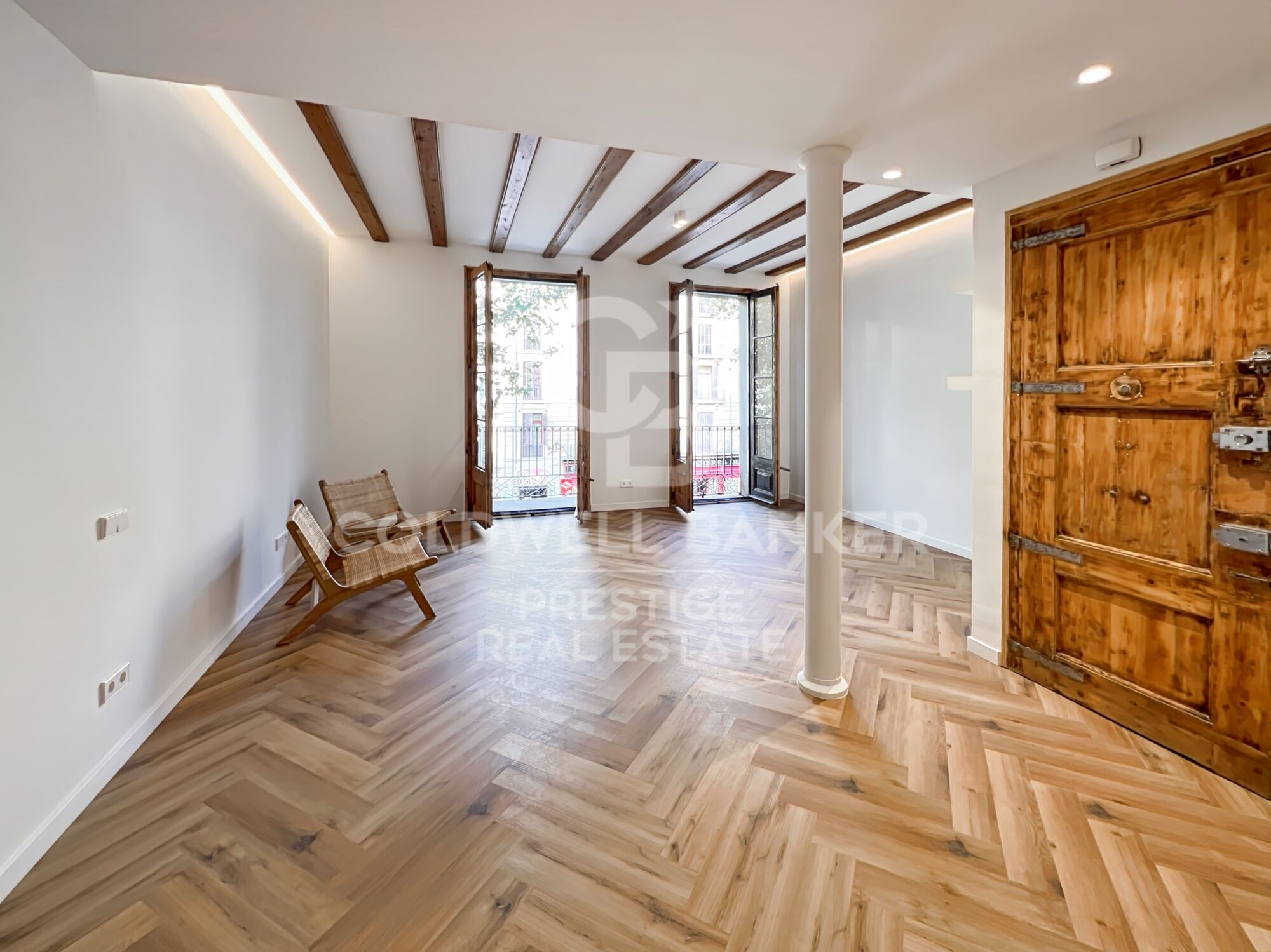 Apartment with terrace in Central Barcelona