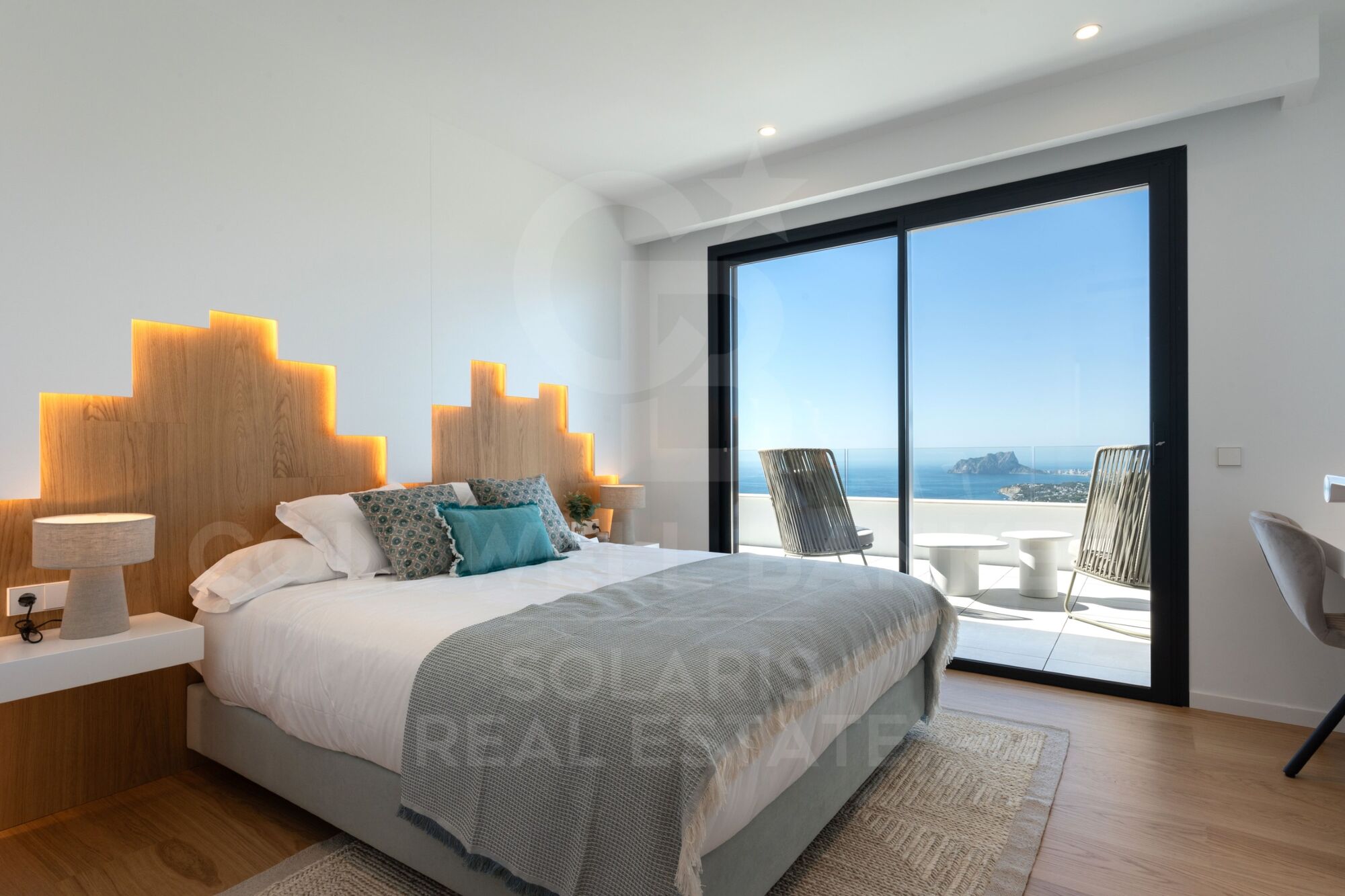 Villa Faro moderne Luxusvilla zum Verkauf in Residencial Jazmines Cumbre del Sol