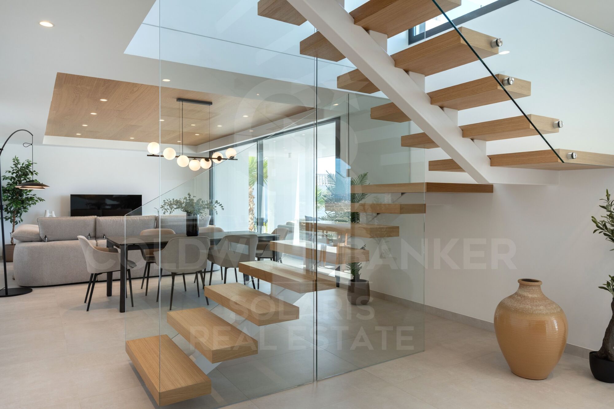 Villa Faro moderne Luxusvilla zum Verkauf in Residencial Jazmines Cumbre del Sol