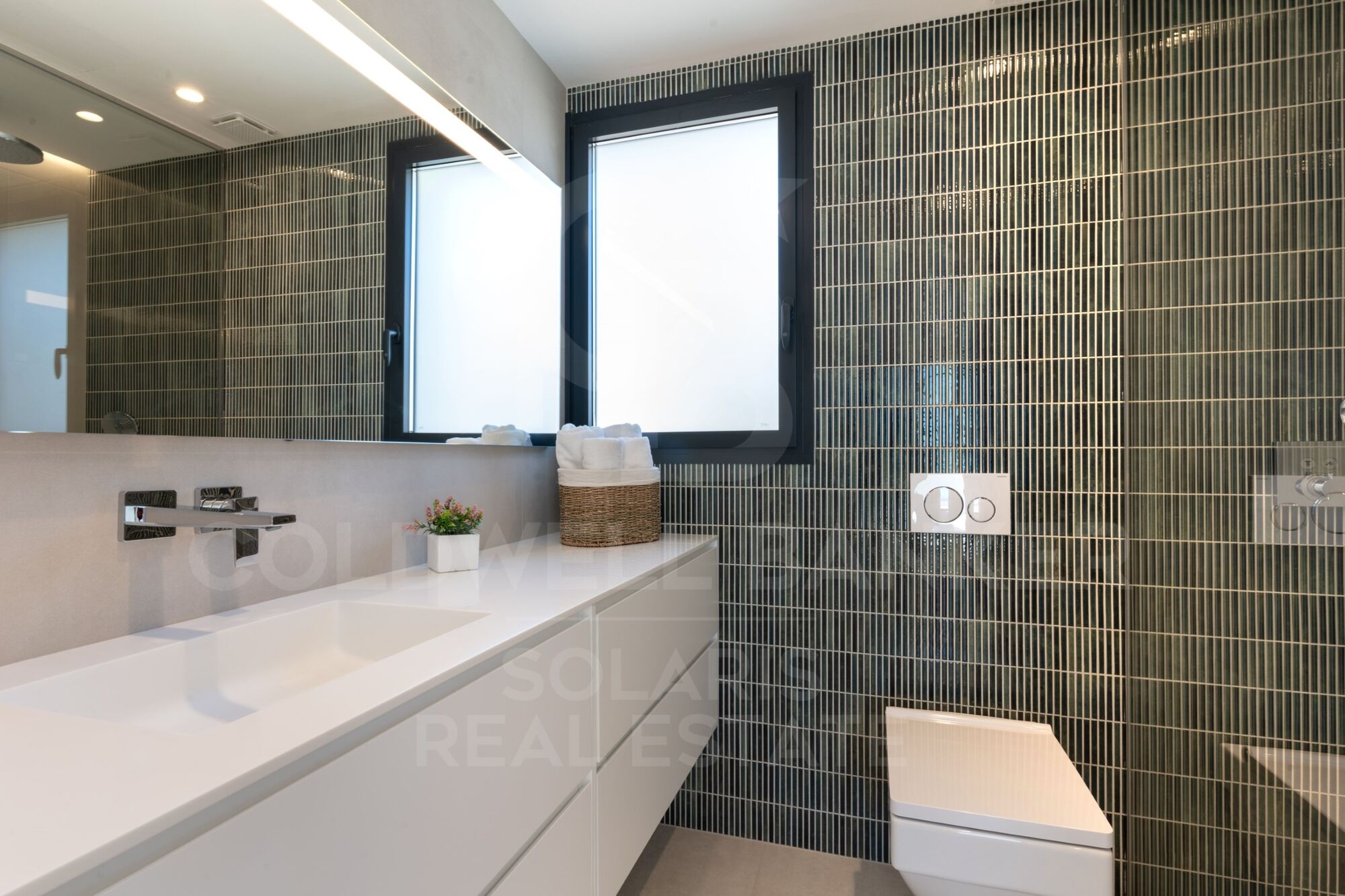 Villa Faro chalet de lujo moderno en venta en Residencial Jazmines Cumbre del Sol