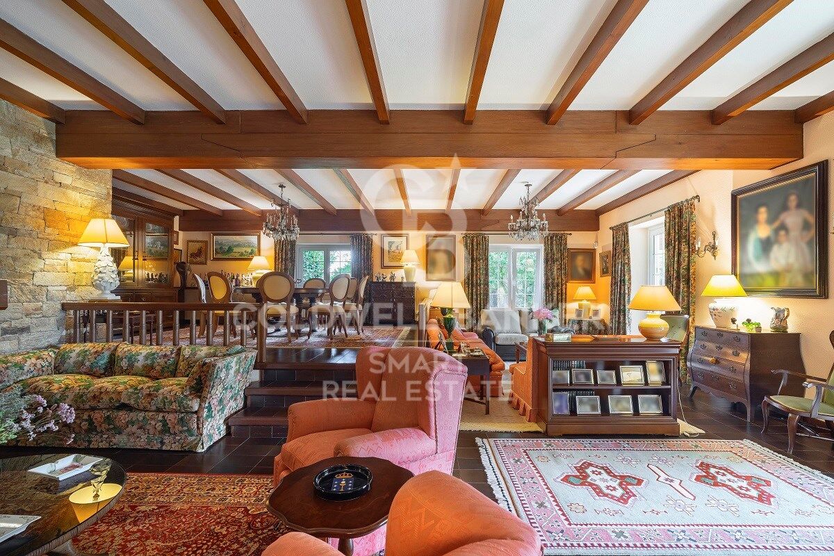 Magnificent villa in Montrove, Oleiros