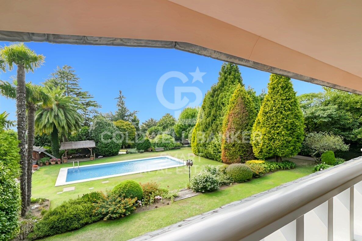 Magnificent villa in Montrove, Oleiros