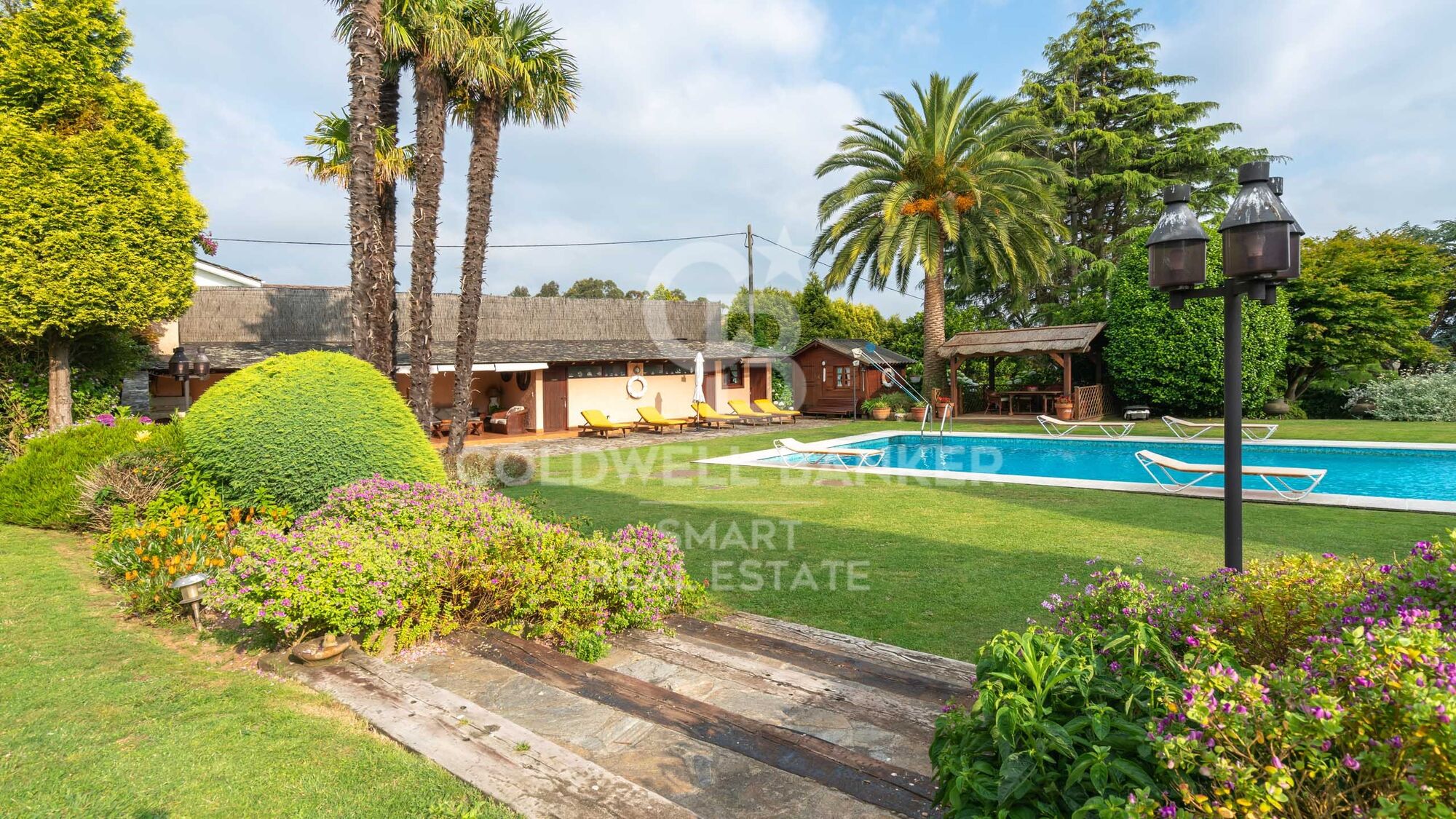 Magnificent villa in Montrove, Oleiros