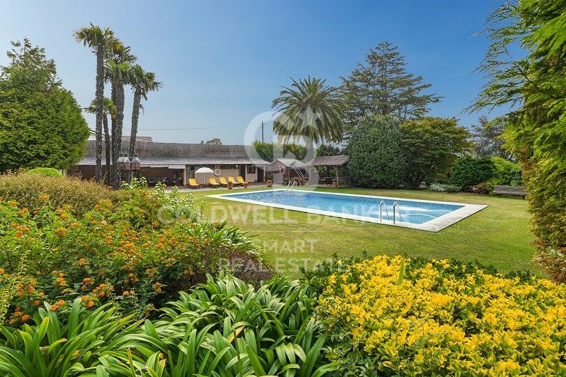Magnificent villa in Montrove, Oleiros