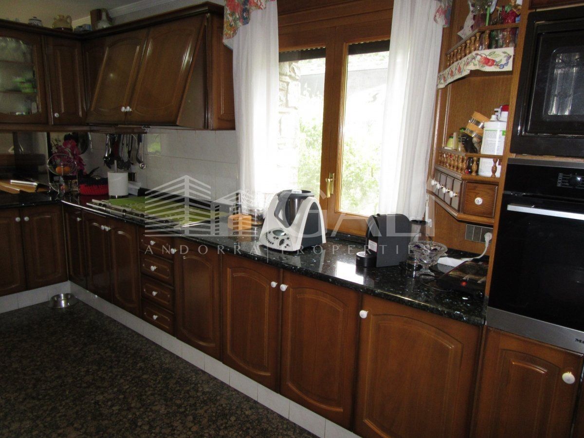 Villa 6 Bedrooms Sale Montferrer i Castellbò