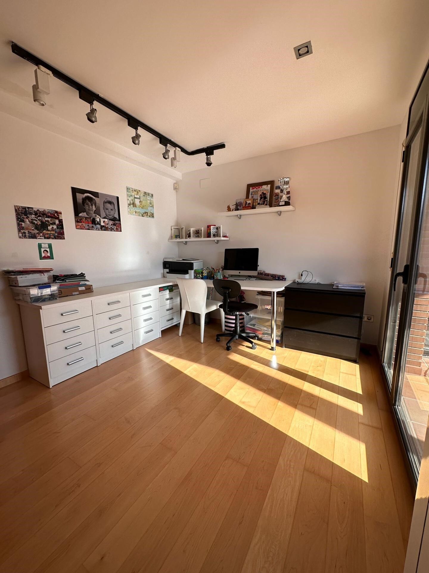 Villa 4 Bedrooms Sale Lleida