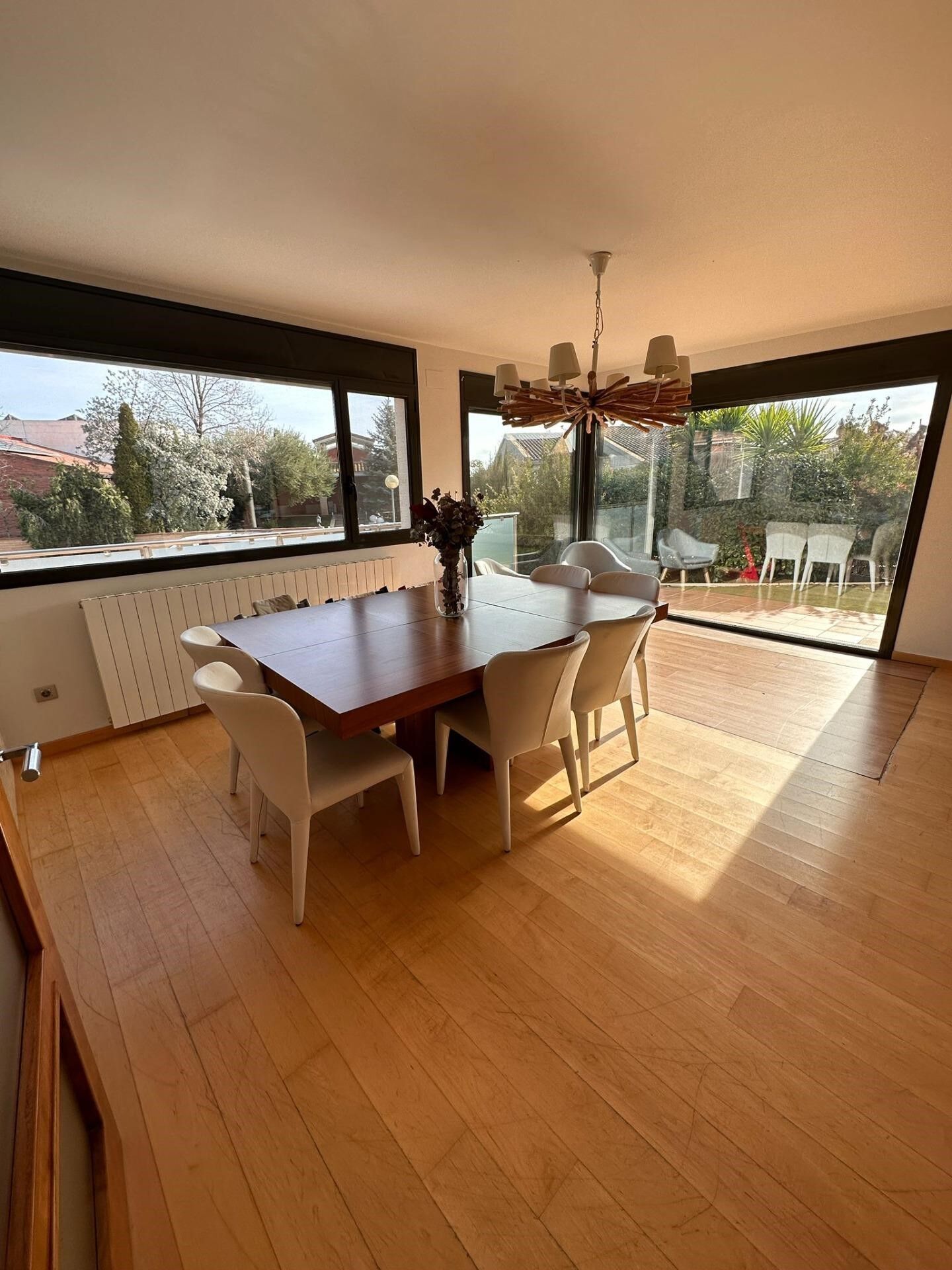 Villa 4 Bedrooms Sale Lleida