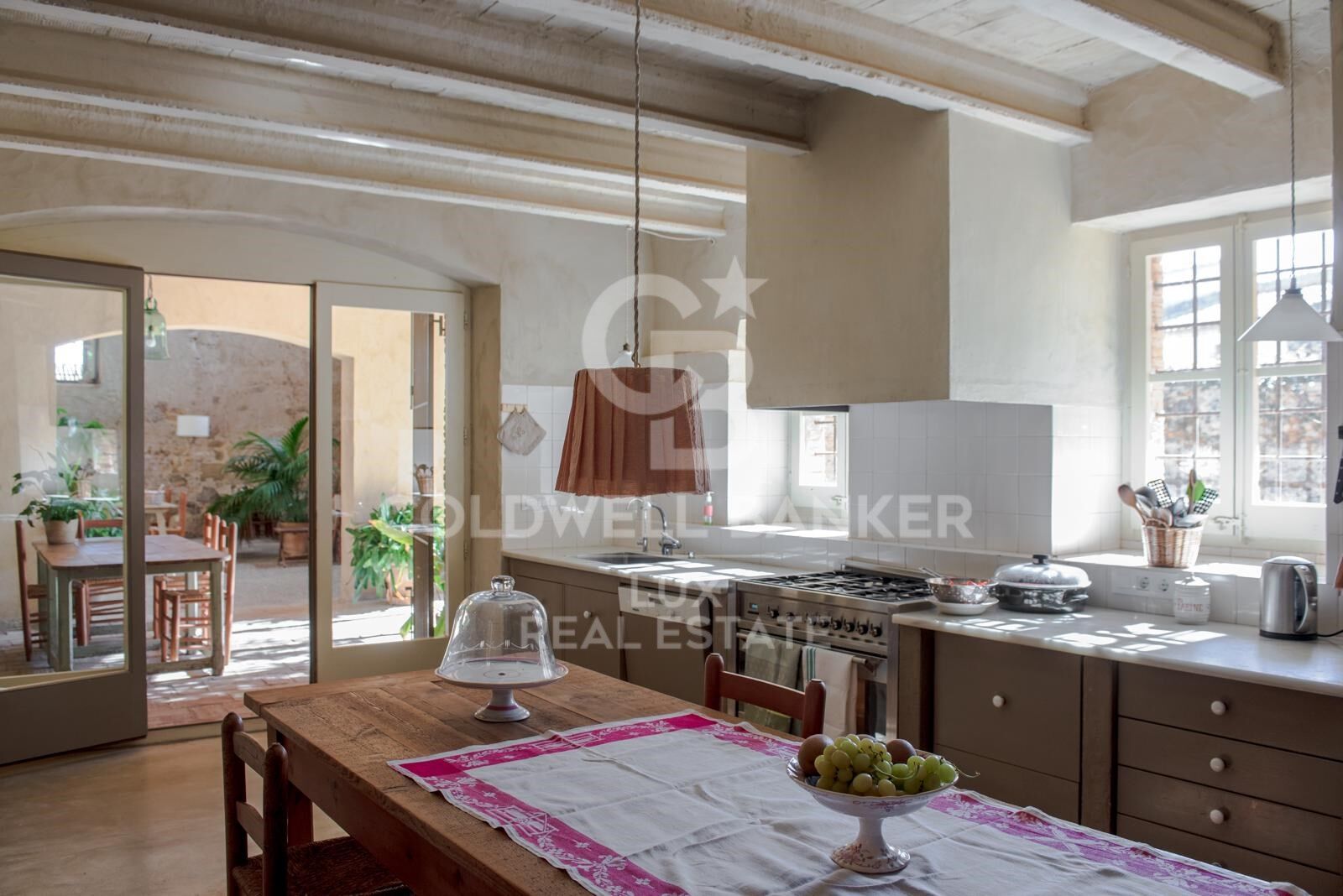 Magnifique propriété du XVIe siècle à vendre à Vilamacolum, Alt Empordà