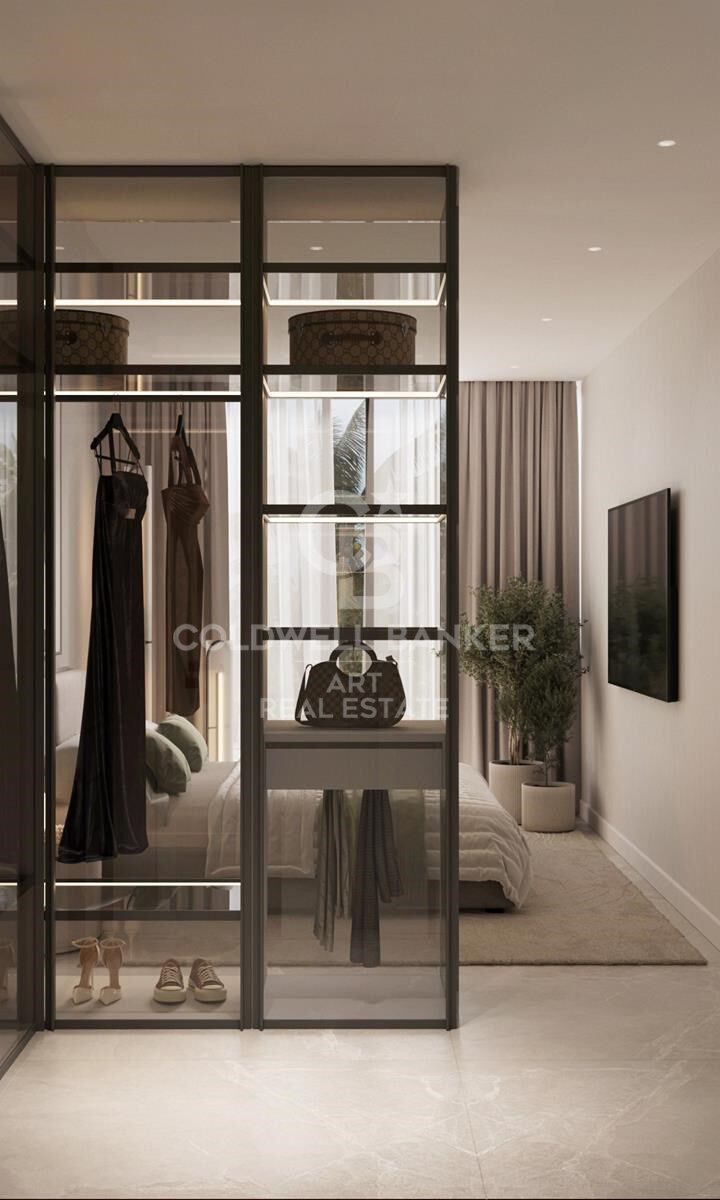 Luxury apartments with sea views in Royal Park, Estepona