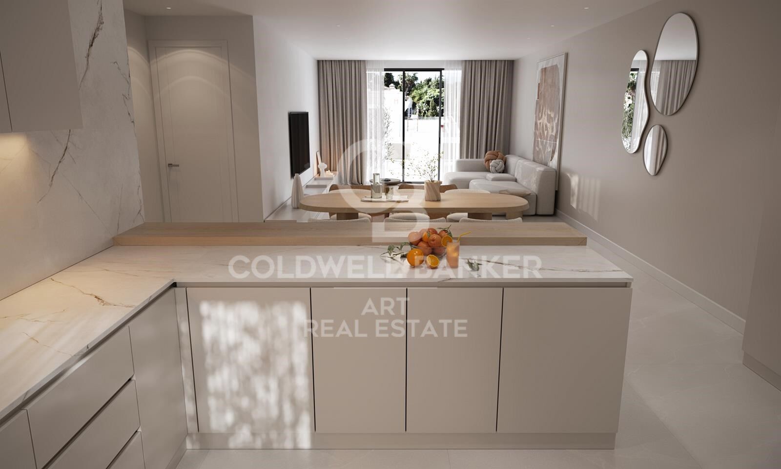 Luxury apartments with sea views in Royal Park, Estepona