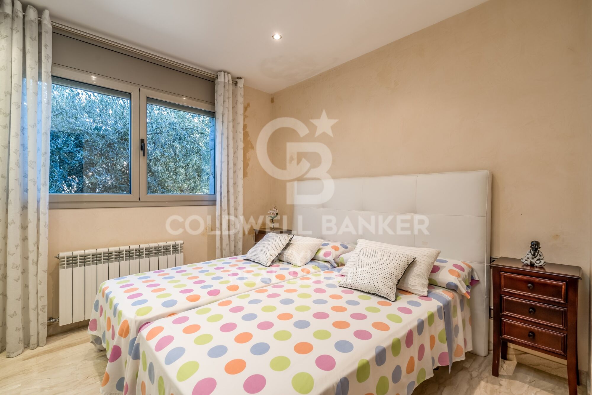 Exceptional with swimming pool