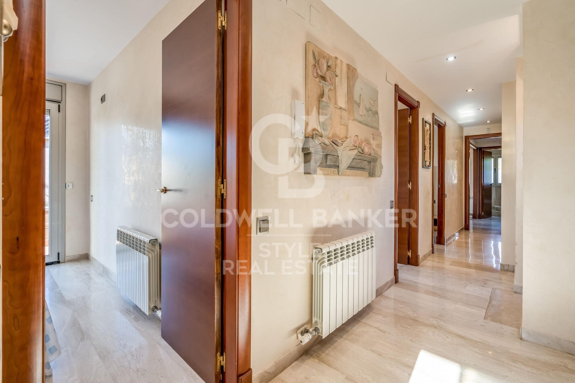 Exceptional with swimming pool