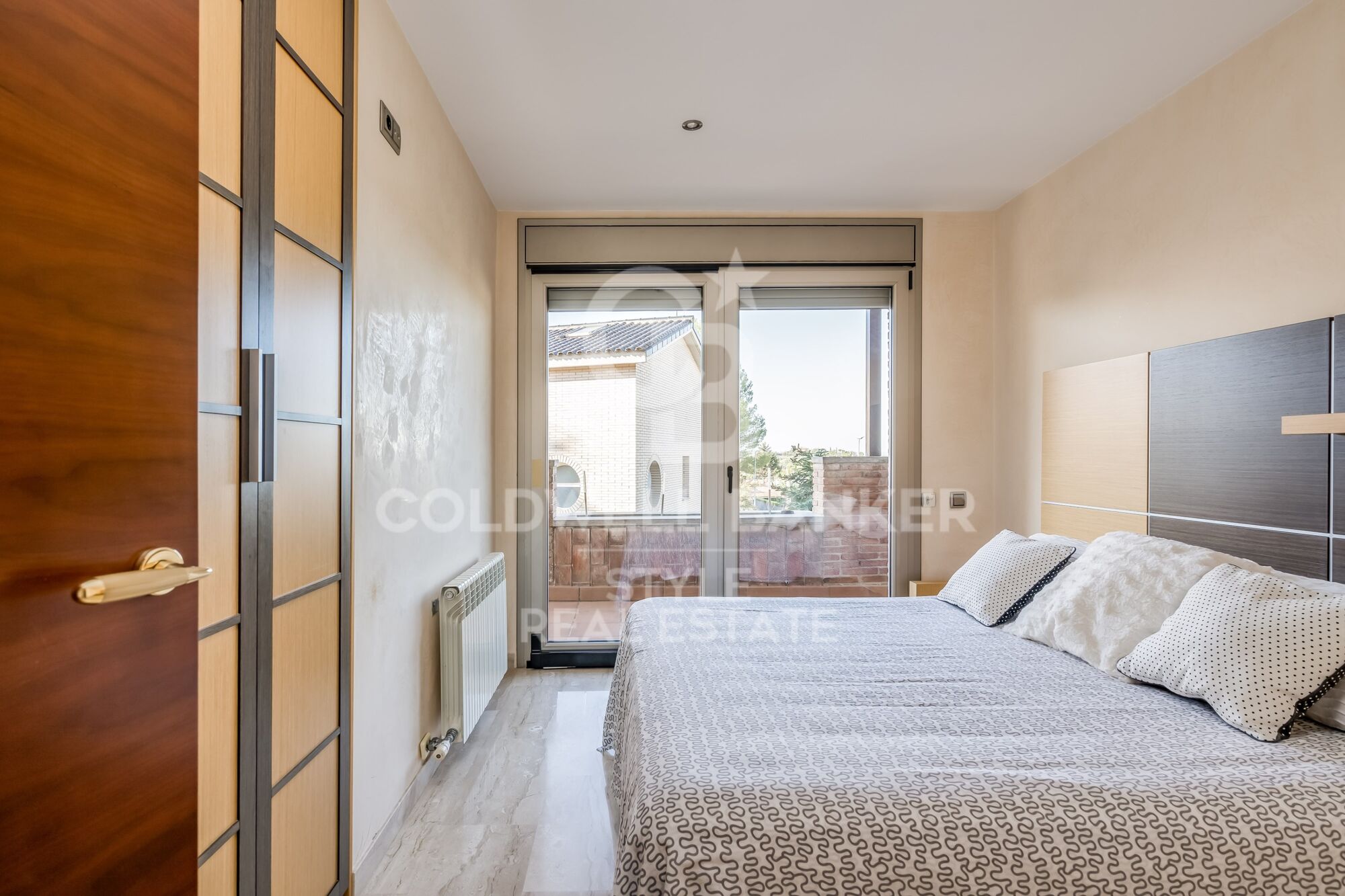 Exceptional with swimming pool