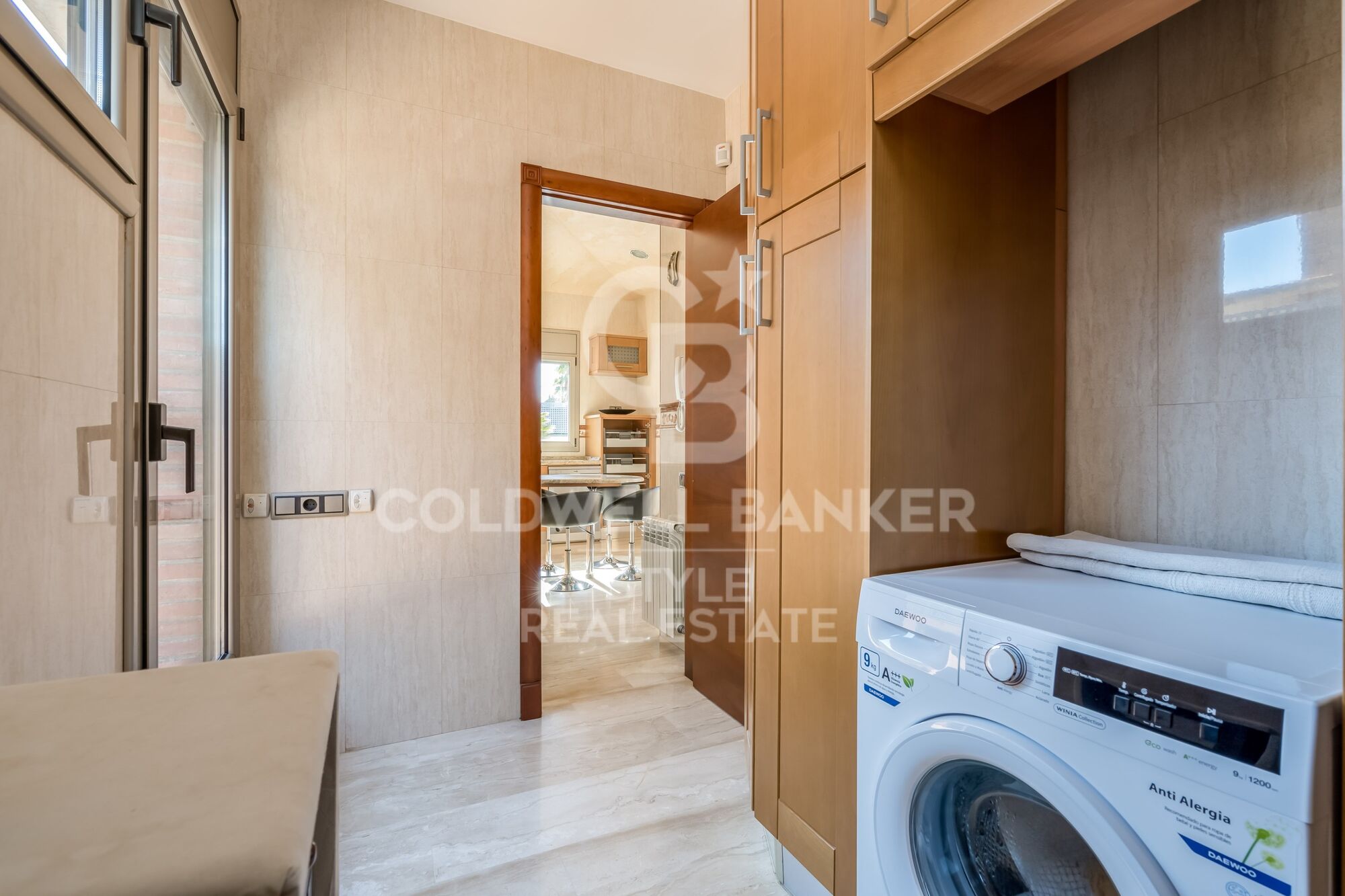 Exceptional with swimming pool