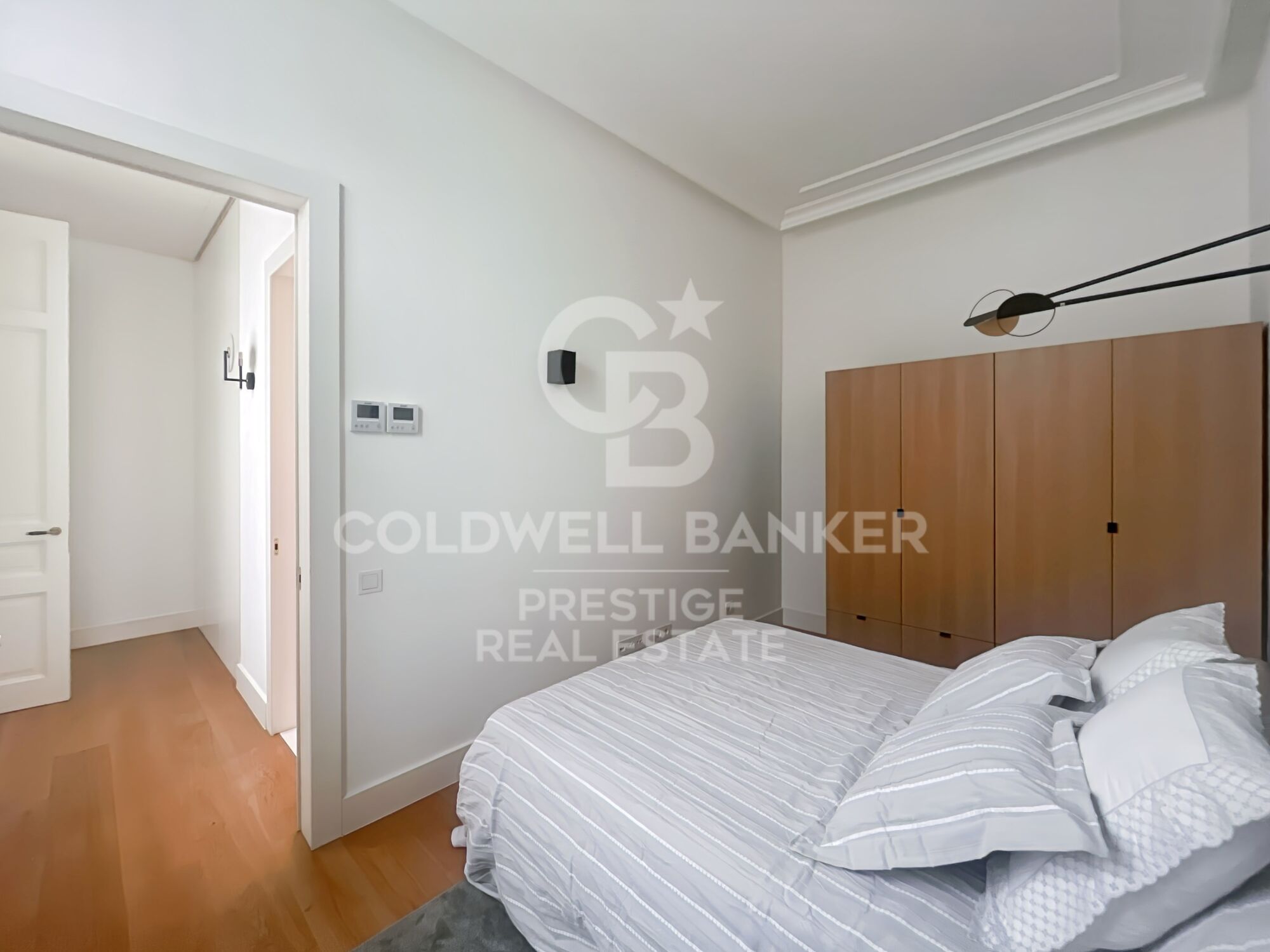 Flat for rent in the modernist building Casa Burés