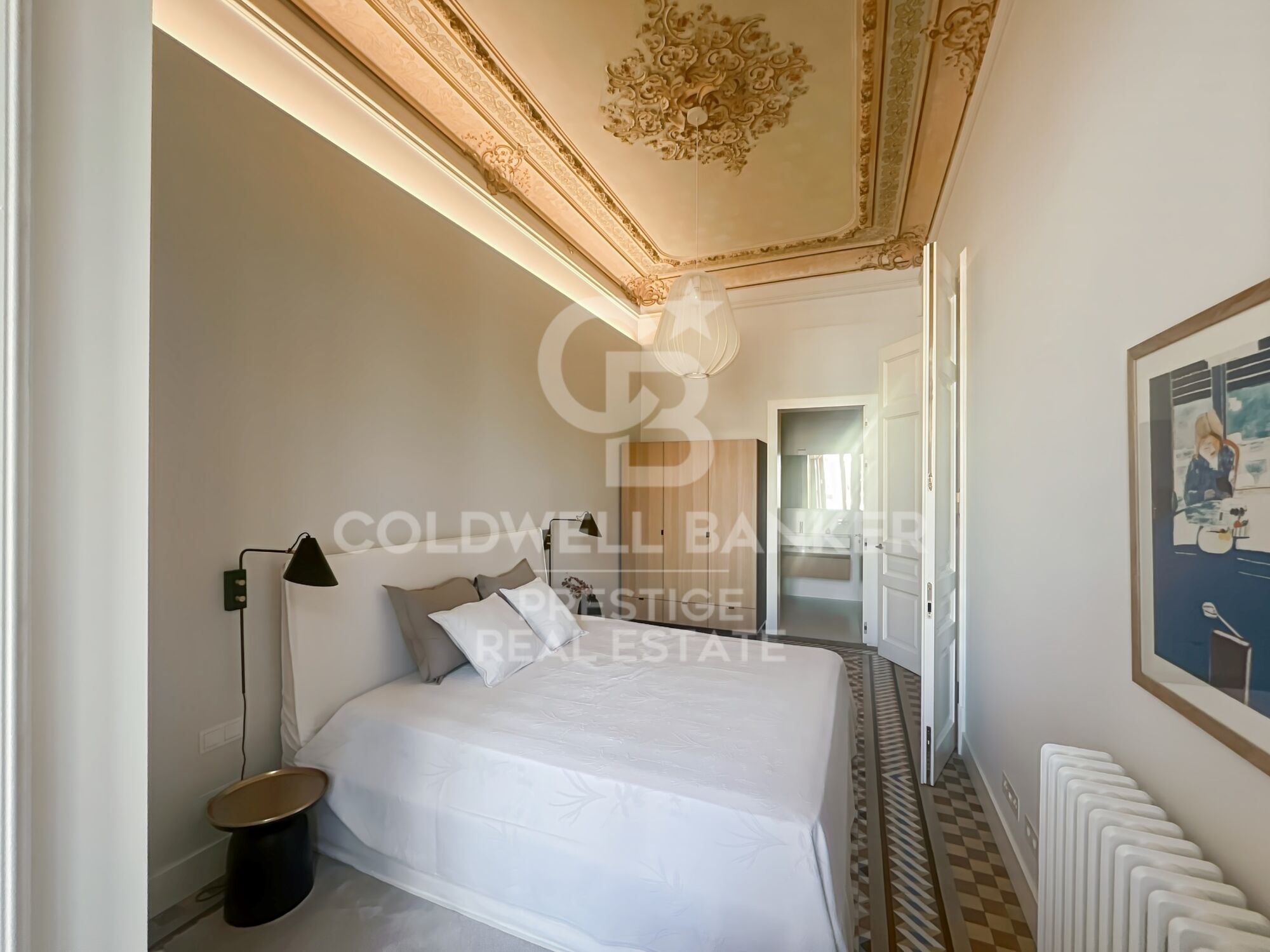 Flat for rent in the modernist building Casa Burés