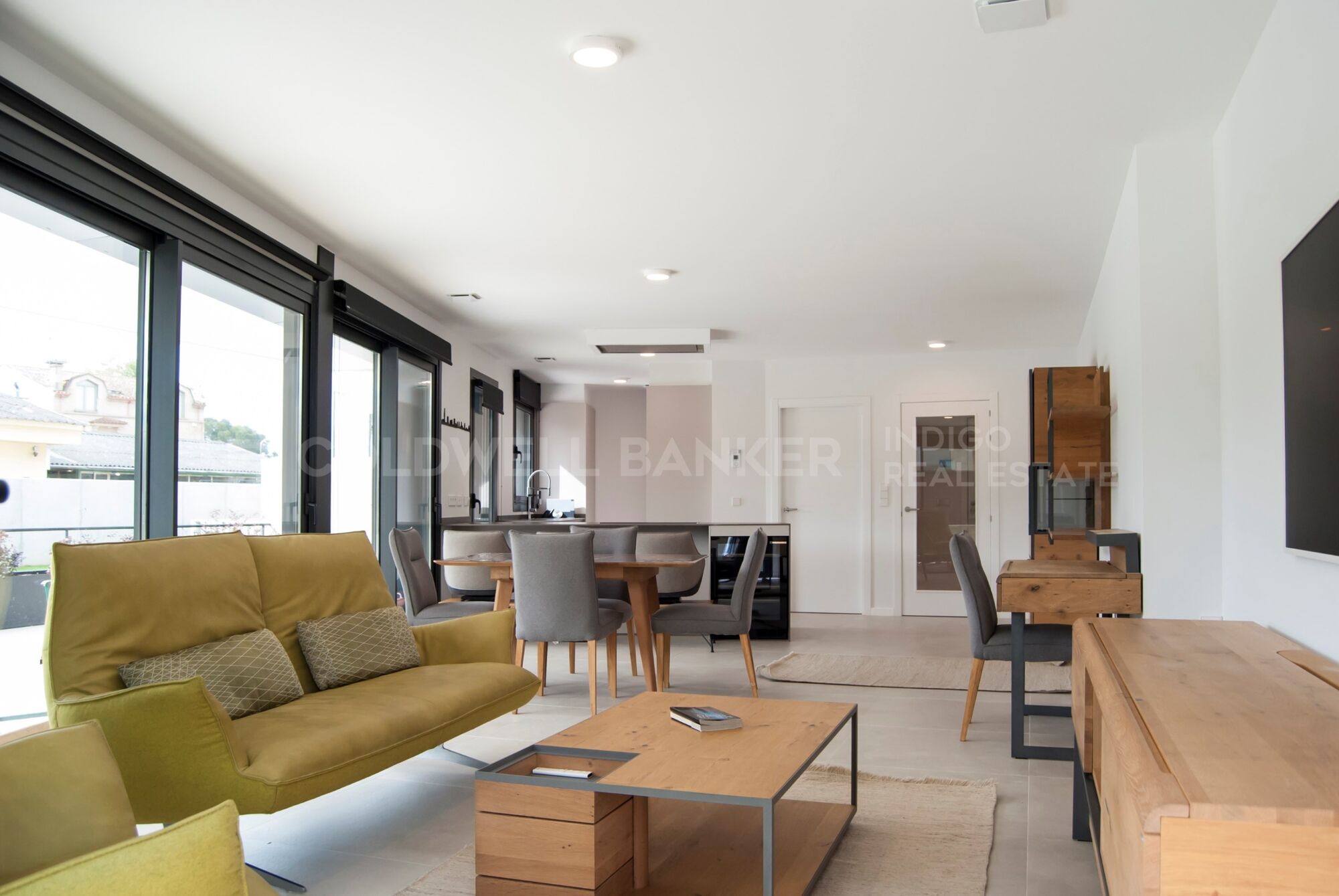 Vivienda en Primera Línea de Playa en Canido