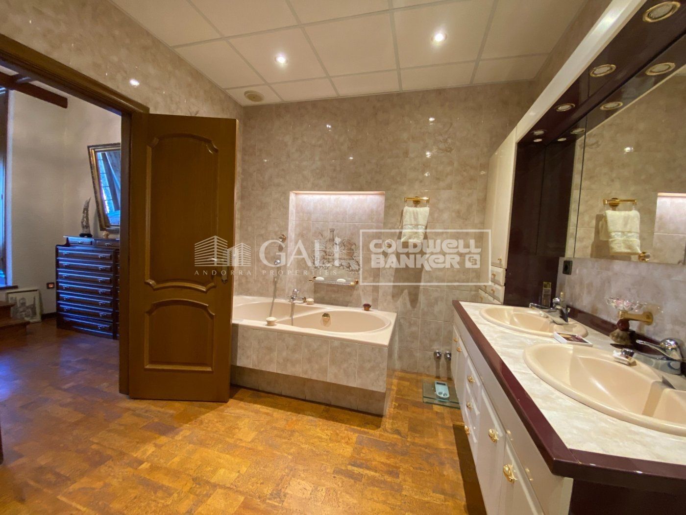 Villa 4 Bedrooms Sale Andorra la Vella