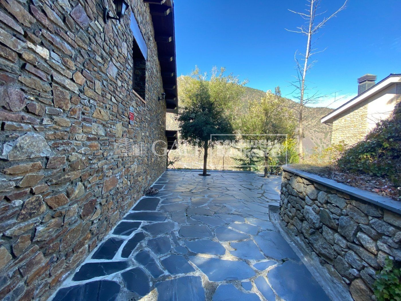 Villa 4 Bedrooms Sale Andorra la Vella