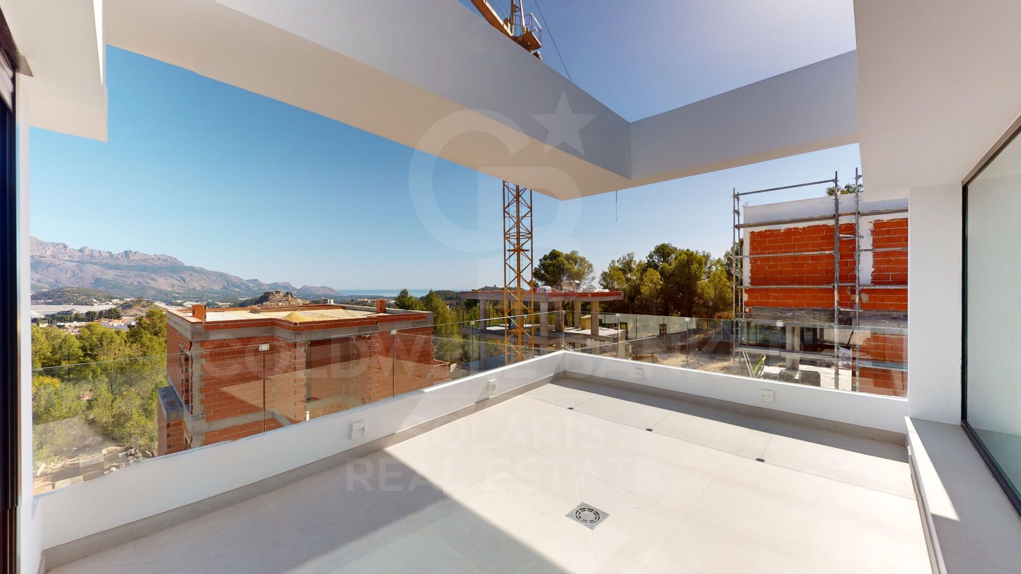 Villas de Ponoig, exclusive complex with sea and mountain views.