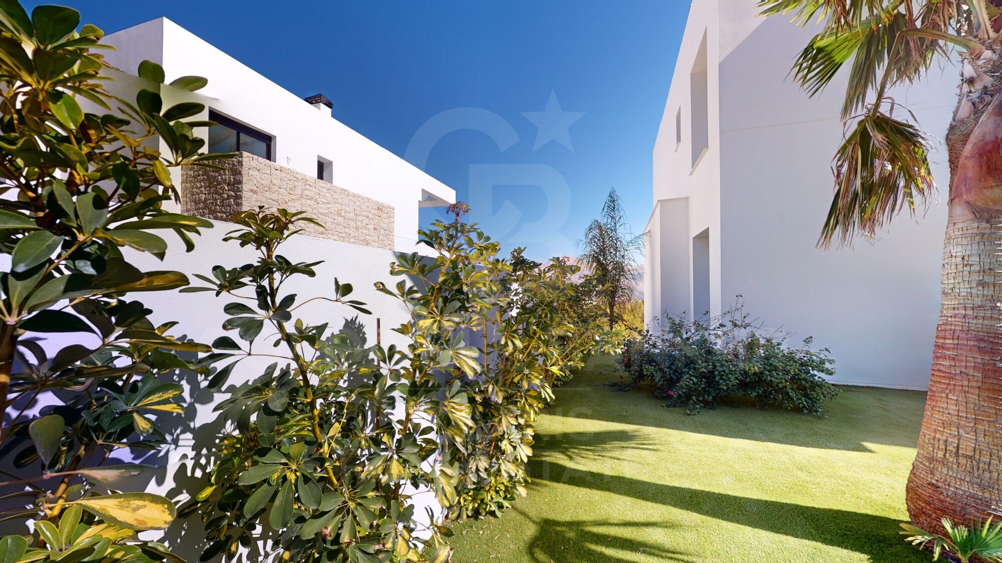 Villas de Ponoig, complexe exclusif avec vue sur la mer et la montagne.