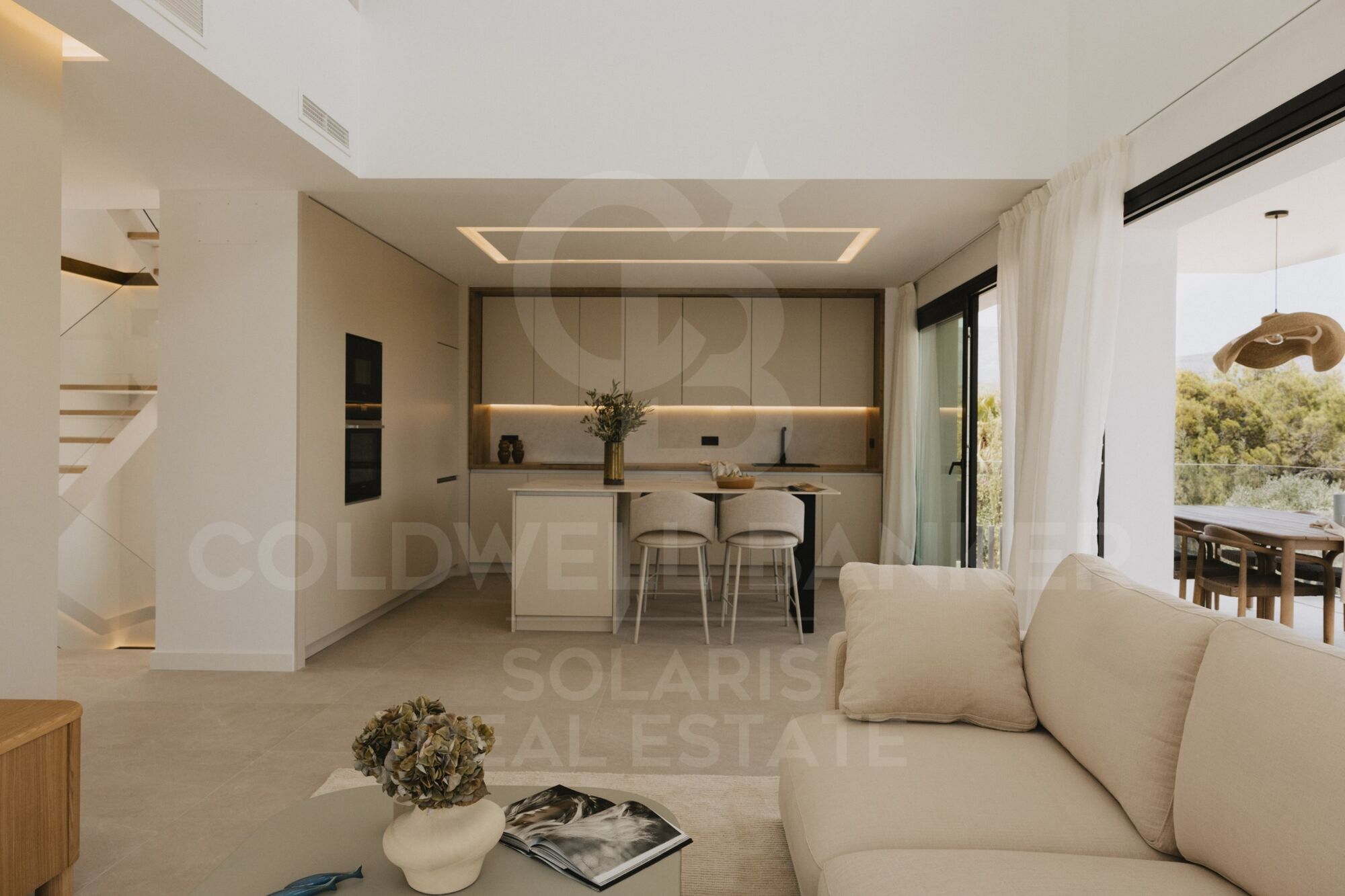Villas de Ponoig, complexe exclusif avec vue sur la mer et la montagne.
