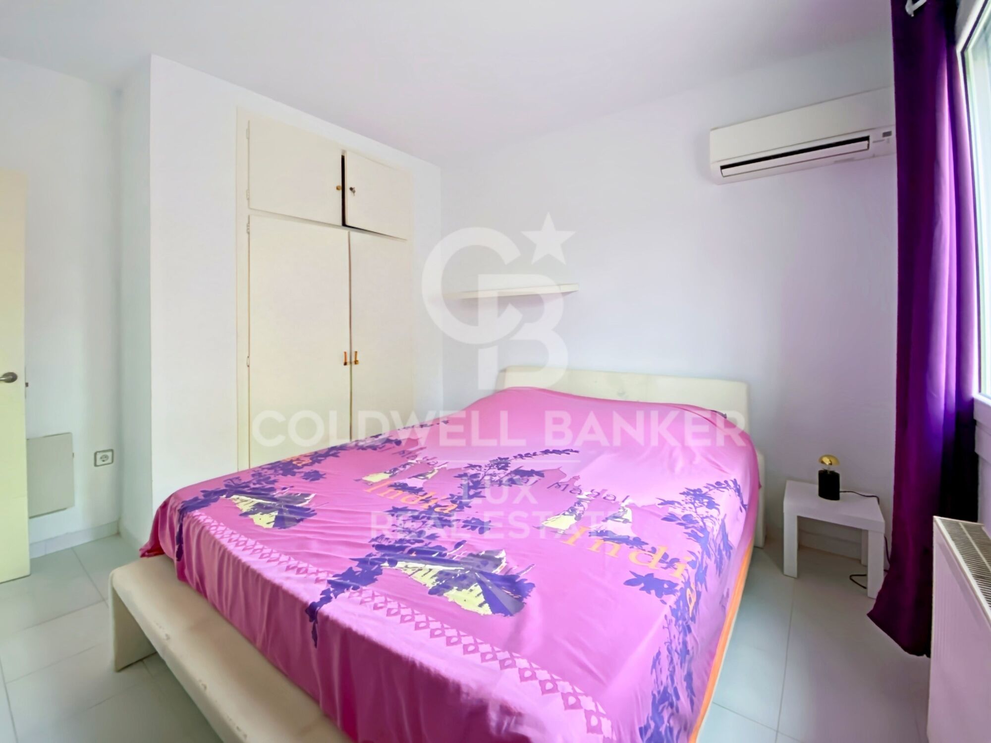 House with pool, terrace, and garage in Empuriabrava, Costa Brava