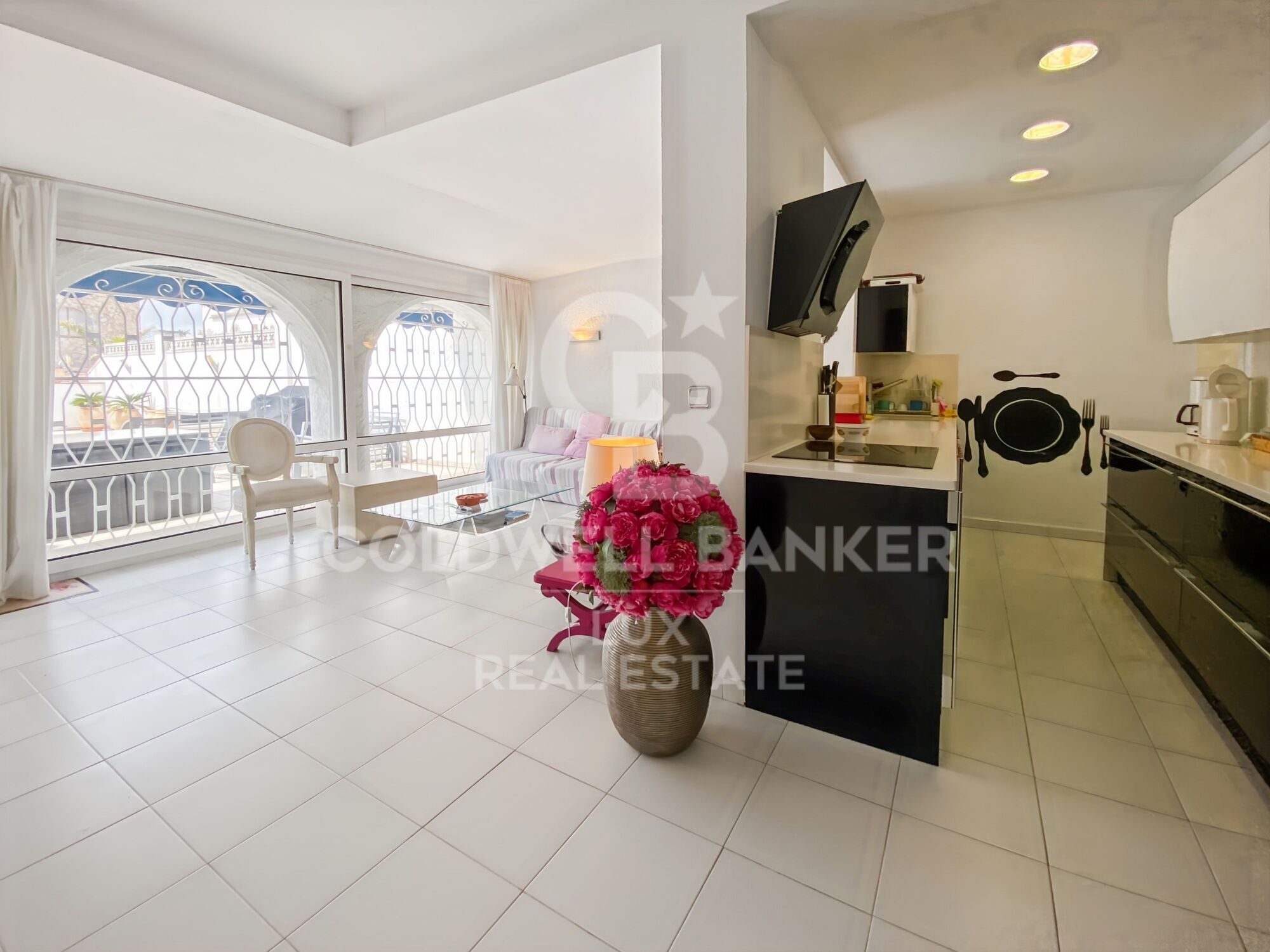 Haus mit Pool, Terrasse und Garage in Empuriabrava, Costa Brava