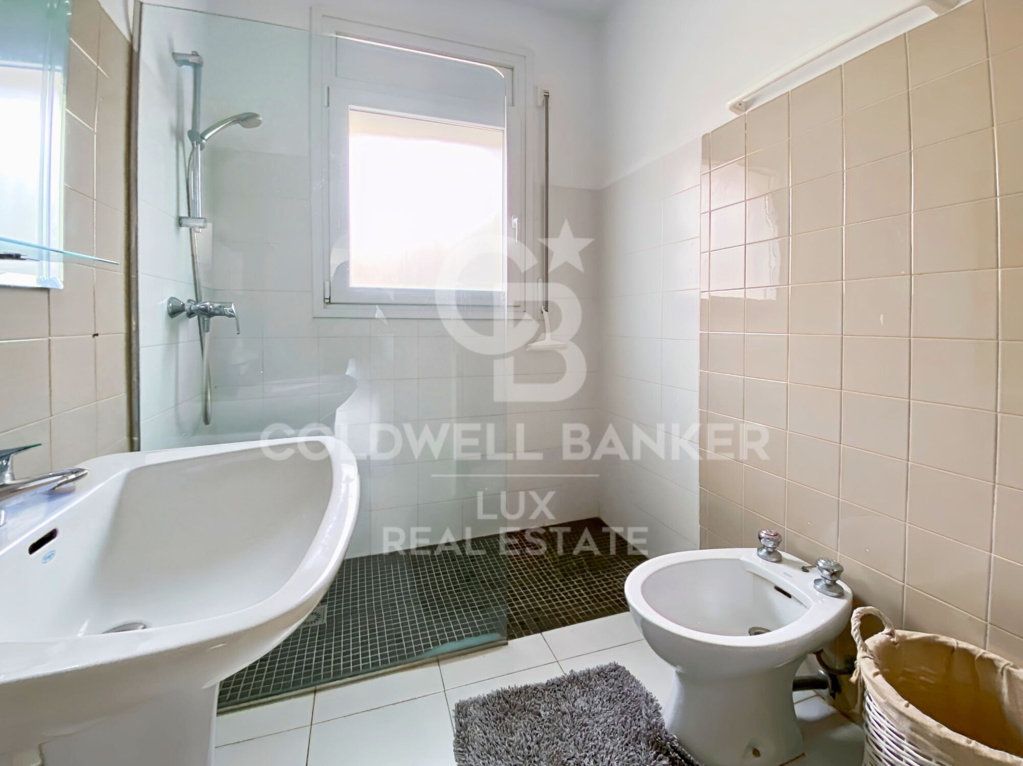 Casa con piscina, terraza y garaje en Empuriabrava, Costa Brava