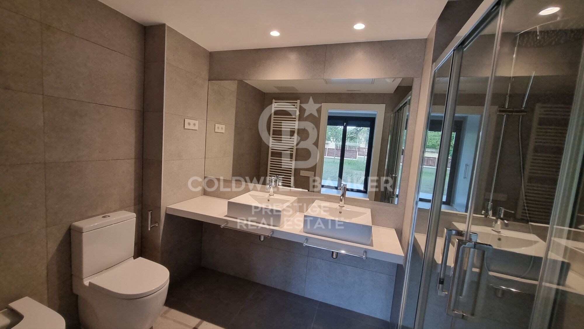 Promotion of New Construction Apartments under construction in Premia de Dalt