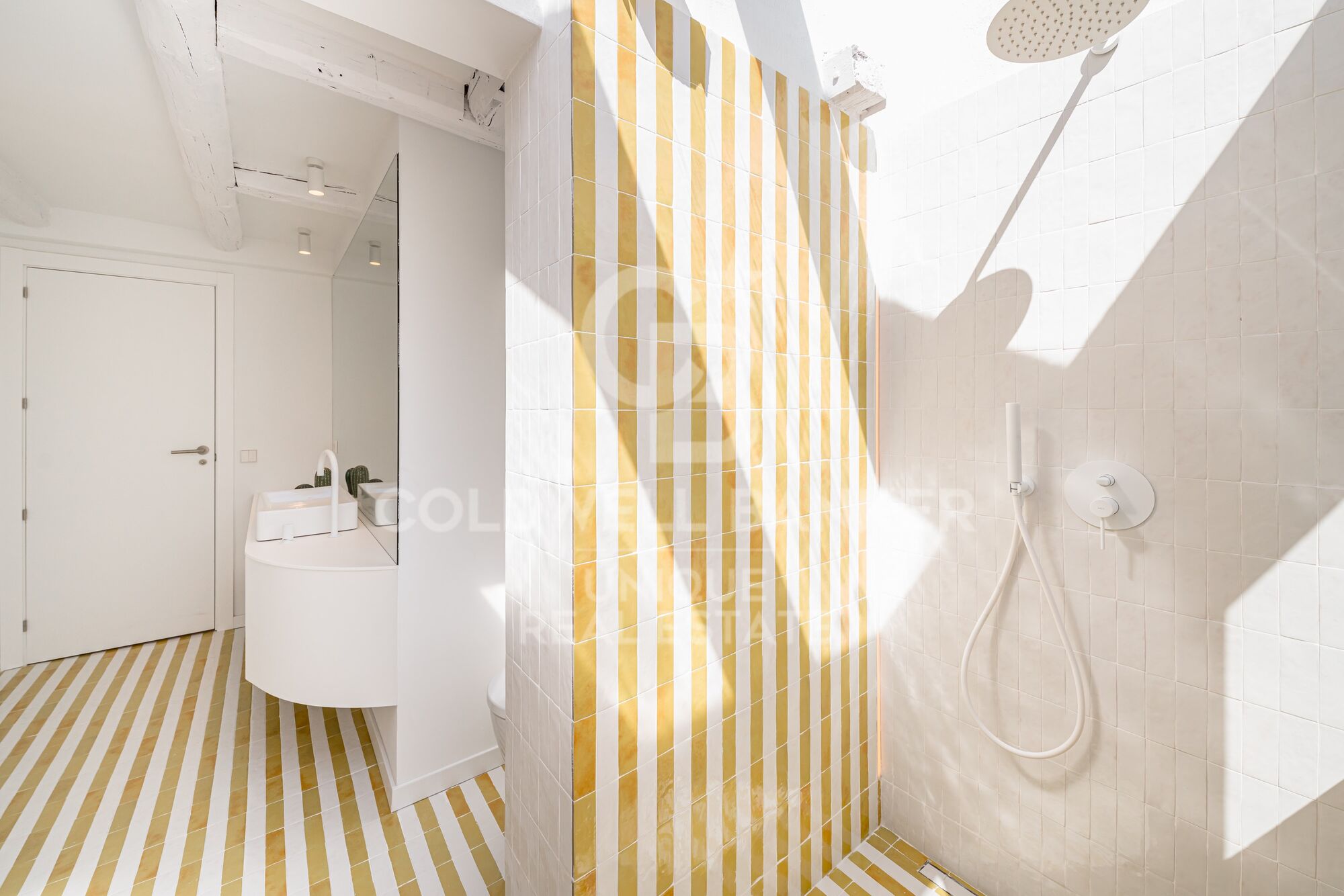 Exklusive Immobilie zur Renovierung im Viertel La Latina, Madrid.