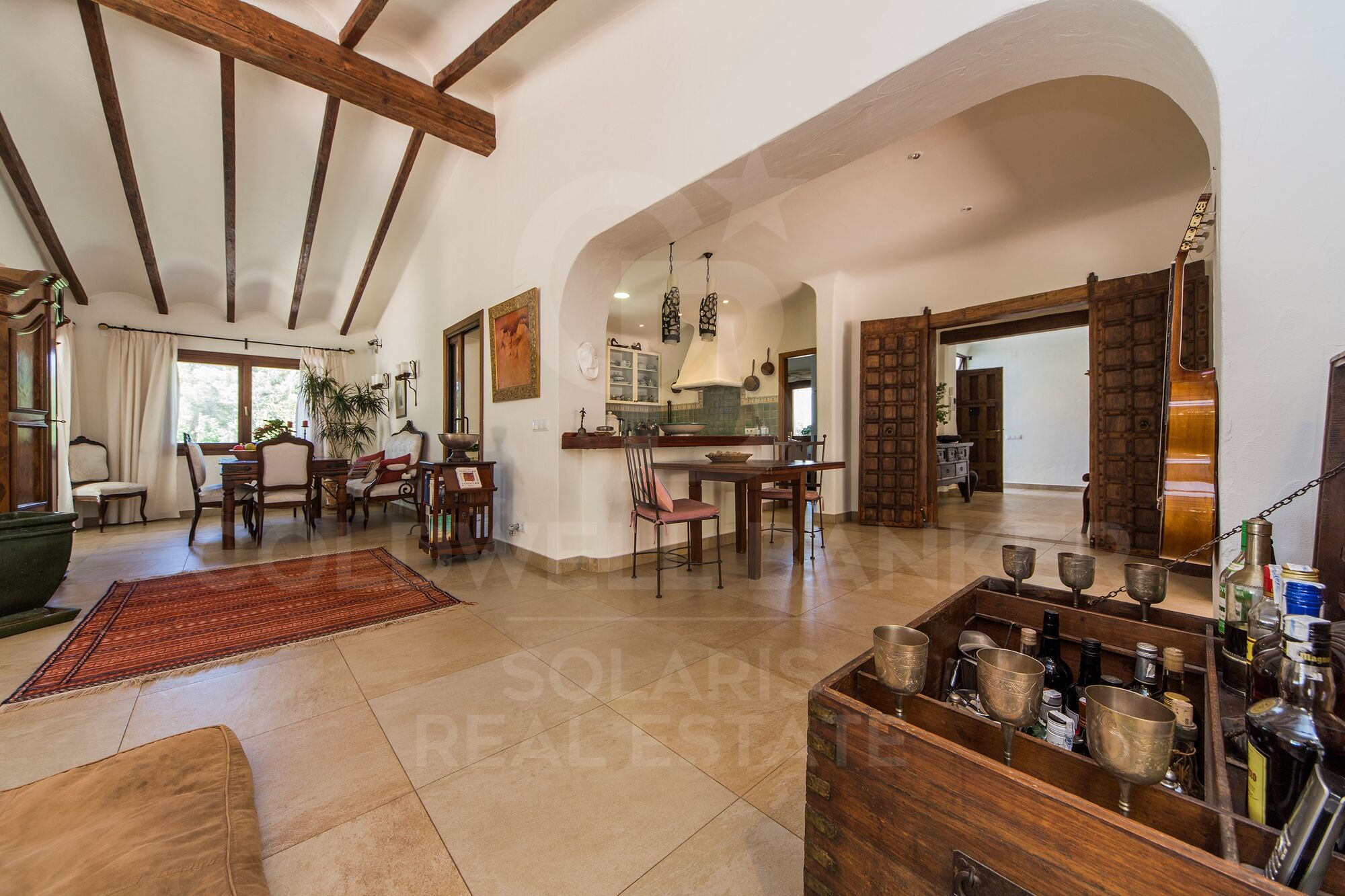 Balearic style villa of excellent qualities in the area of La Plana, Jávea