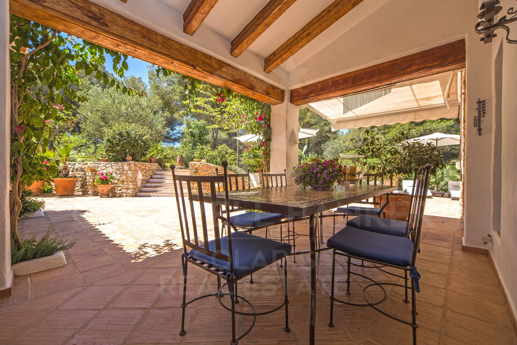 Balearic style villa of excellent qualities in the area of La Plana, Jávea
