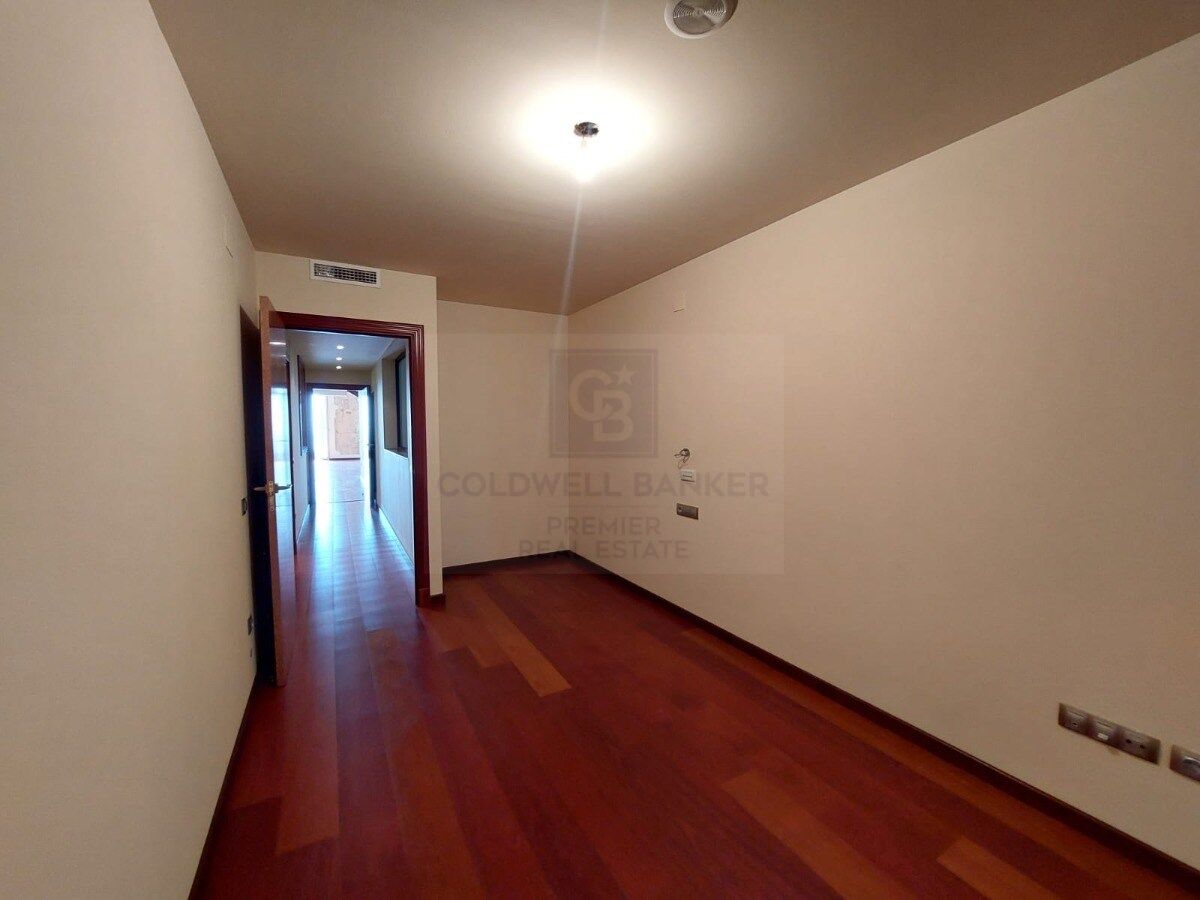 Renovated duplex in the Roman Wall of Tarragona