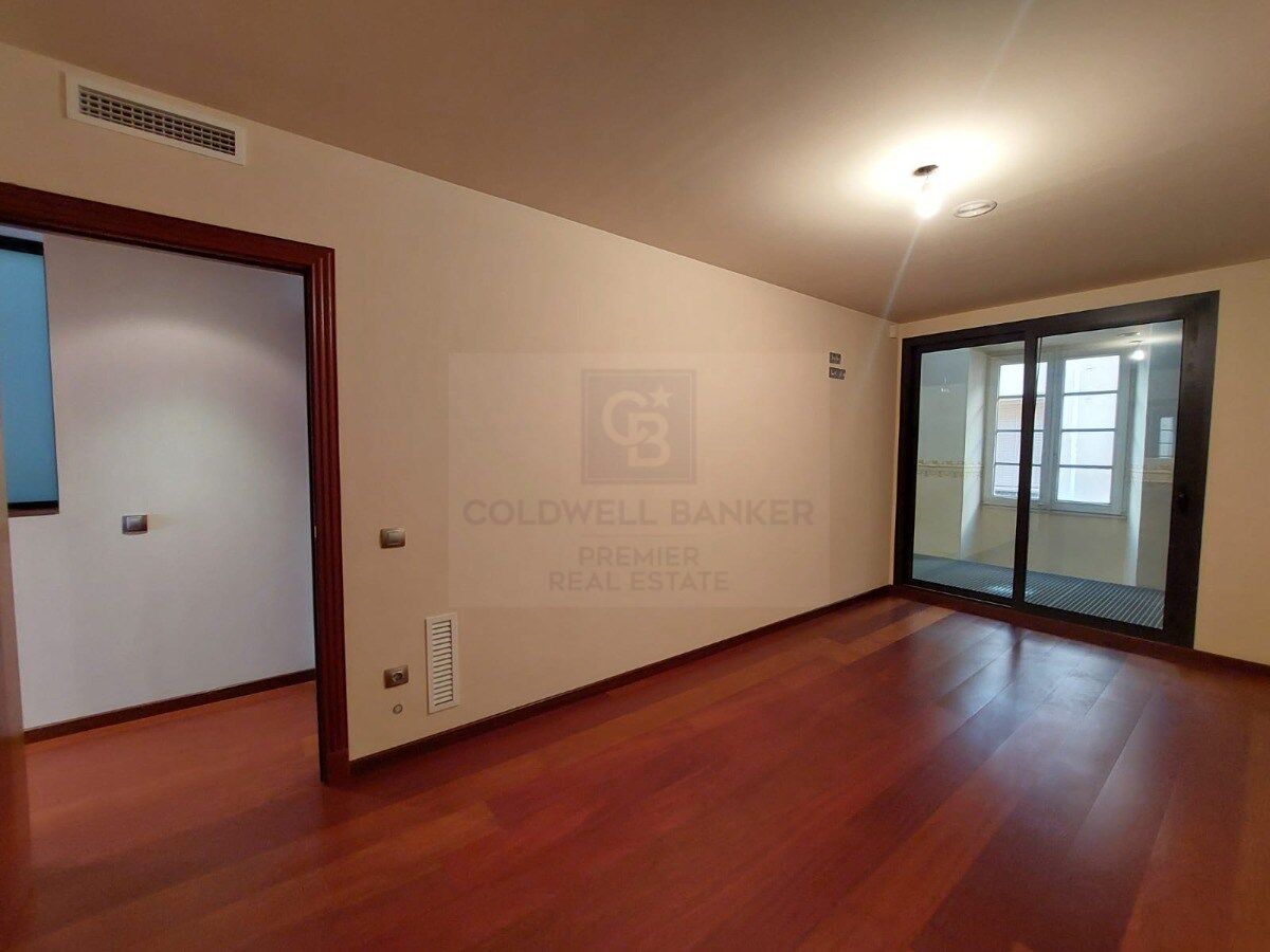 Renovated duplex in the Roman Wall of Tarragona