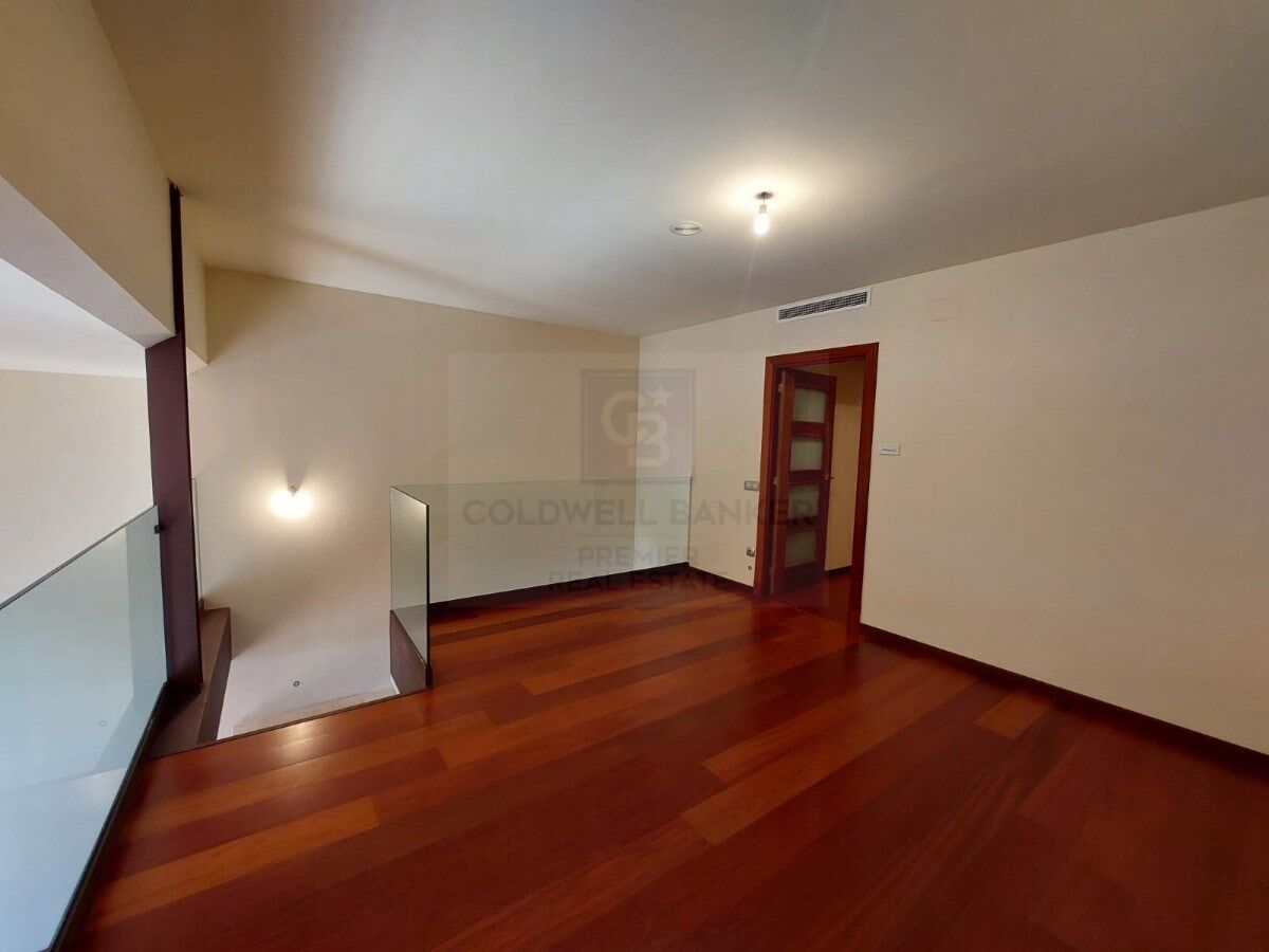 Renovated duplex in the Roman Wall of Tarragona