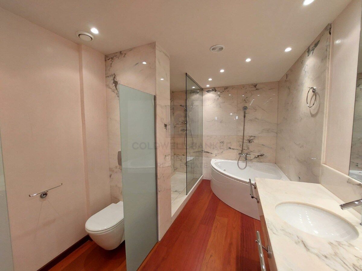 Renovated duplex in the Roman Wall of Tarragona