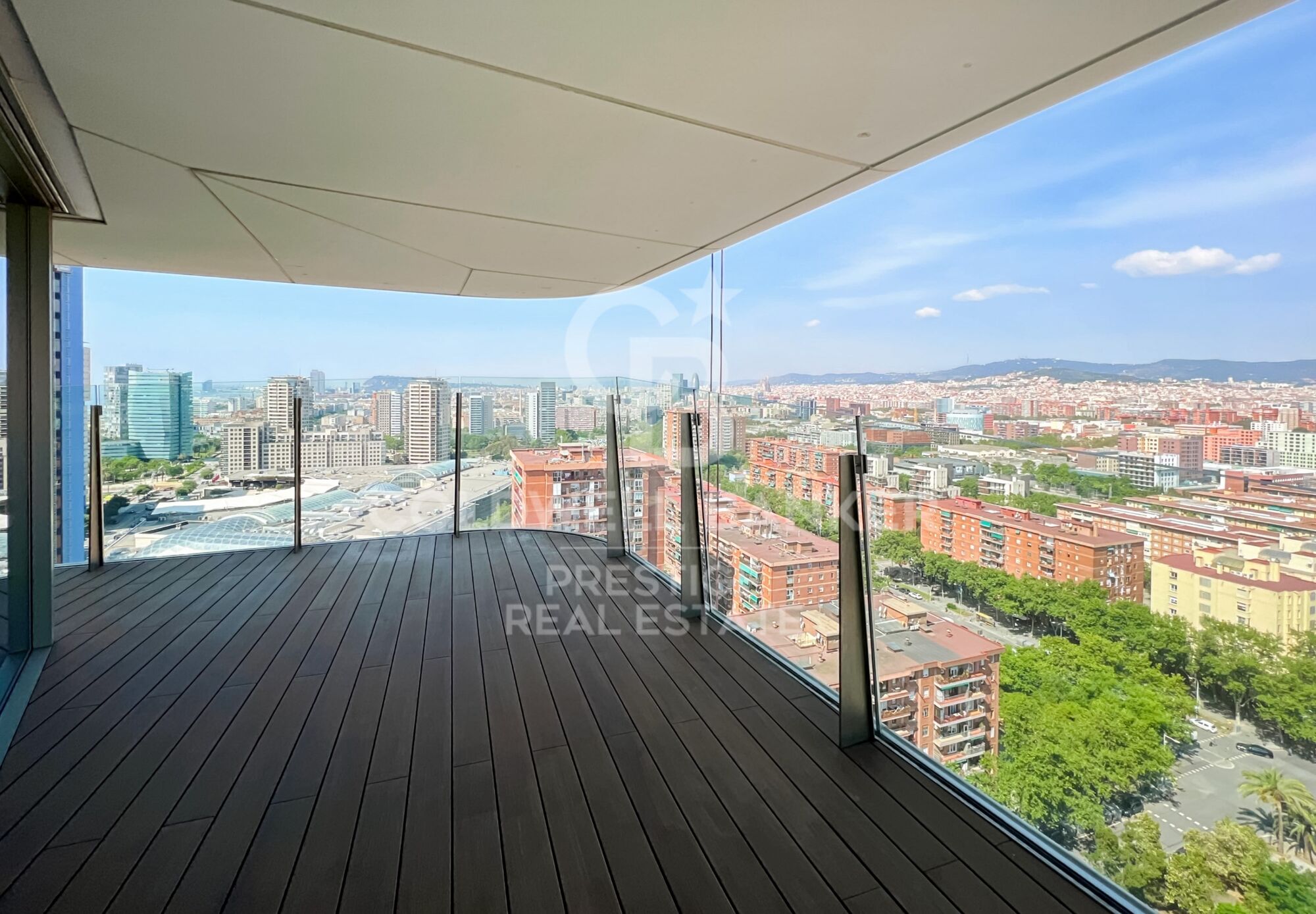 Brand new flat on Barcelona's highest tower