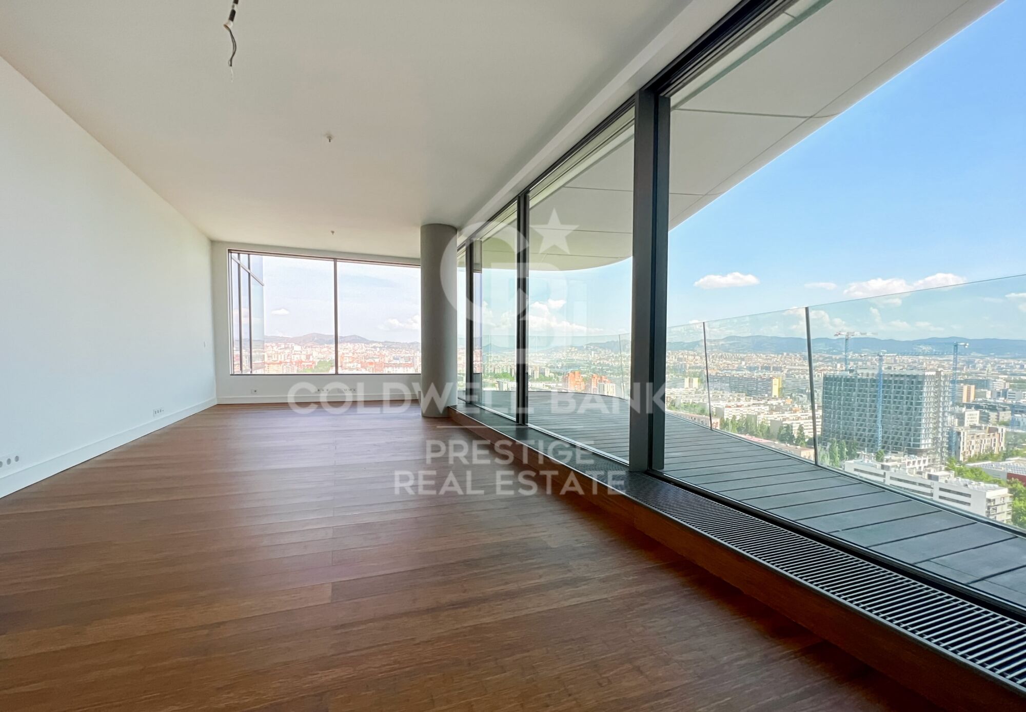 Brand new flat on Barcelona's highest tower