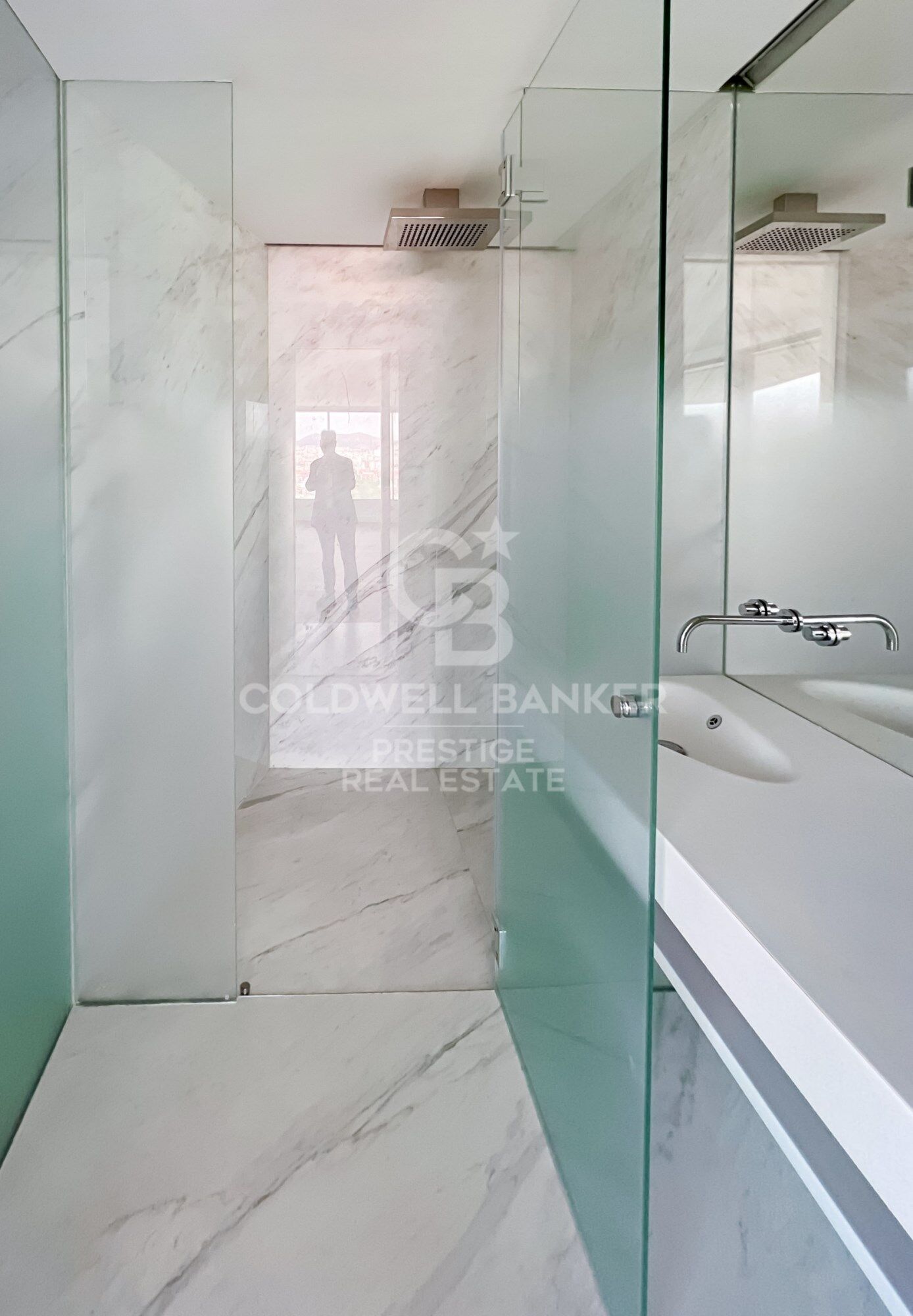 Brand new flat on Barcelona's highest tower