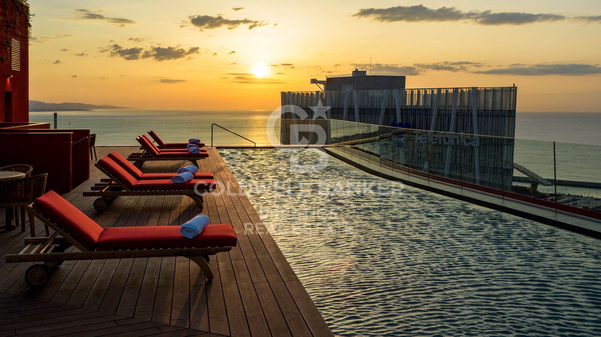 Piso de obra nueva frente a la playa