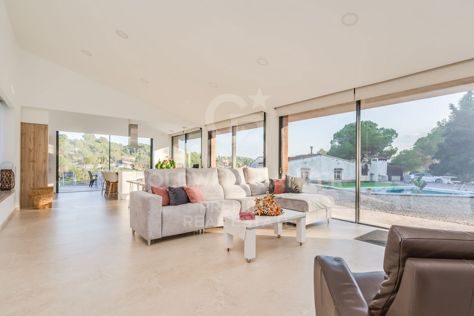 Dream home in Sant Muç: contemporary design and privacy