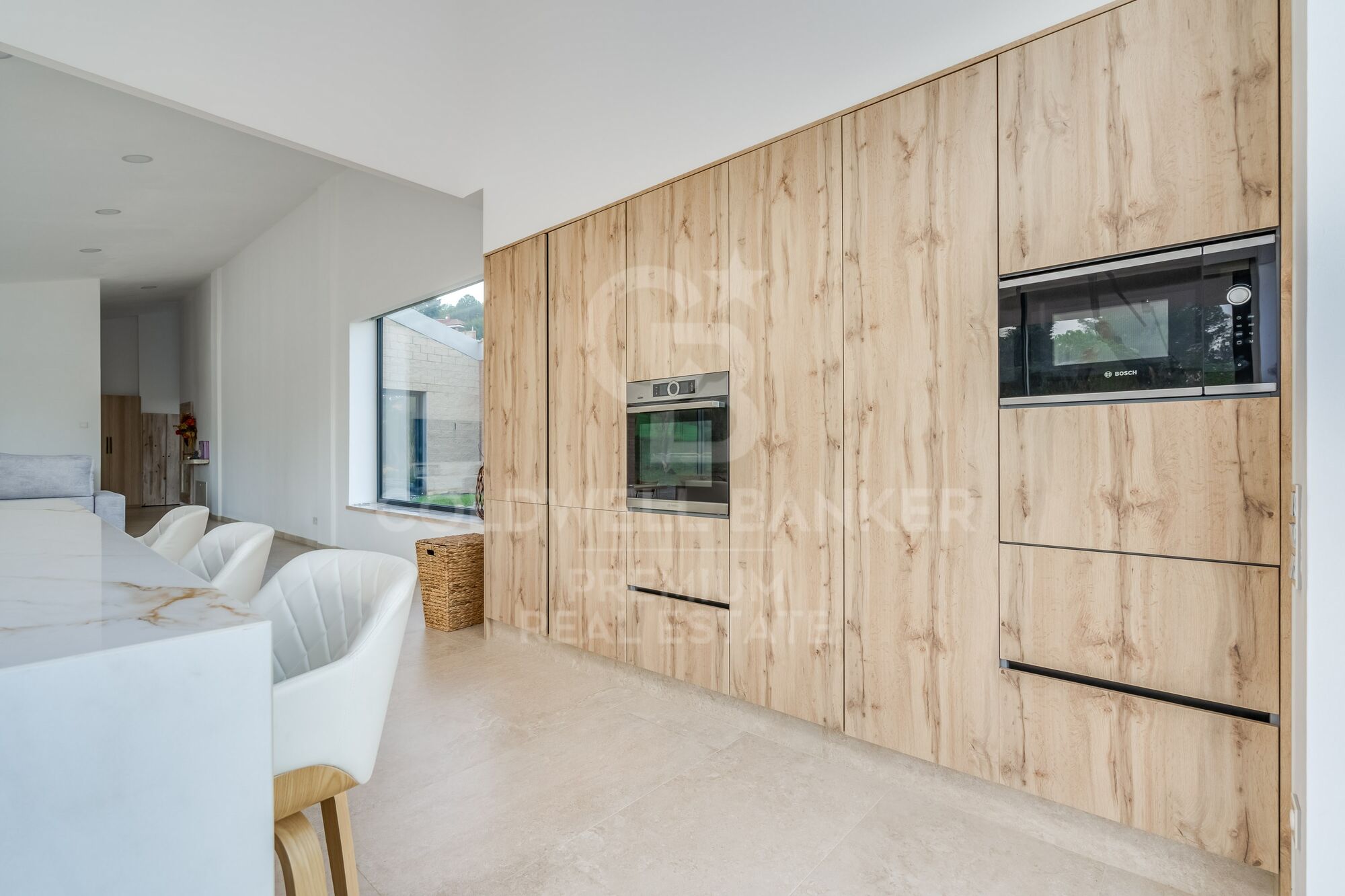 Dream home in Sant Muç: contemporary design and privacy