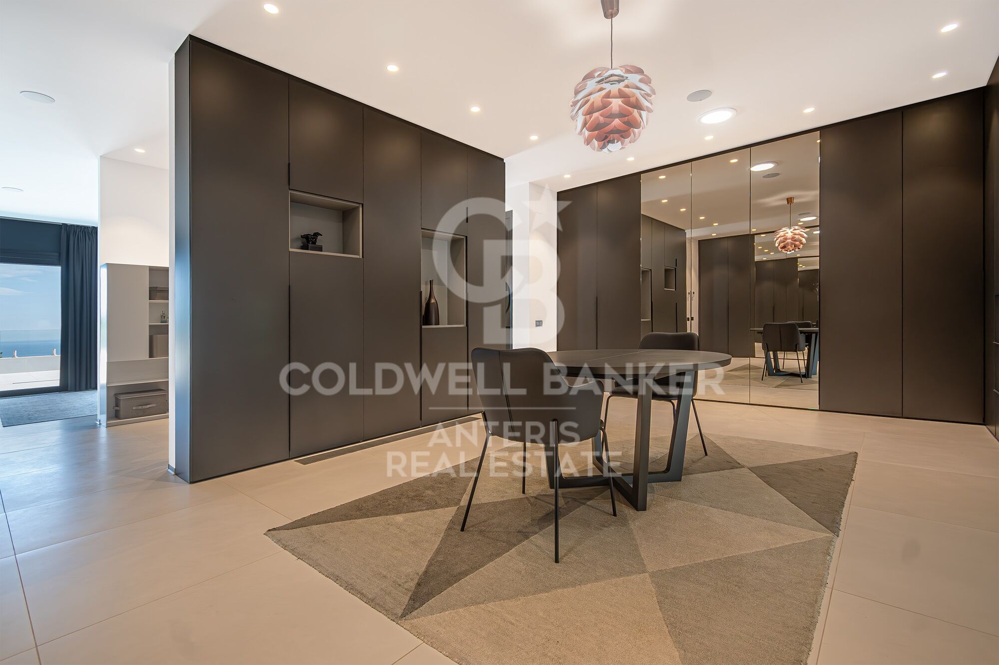 Luxury house with pool and panoramic views