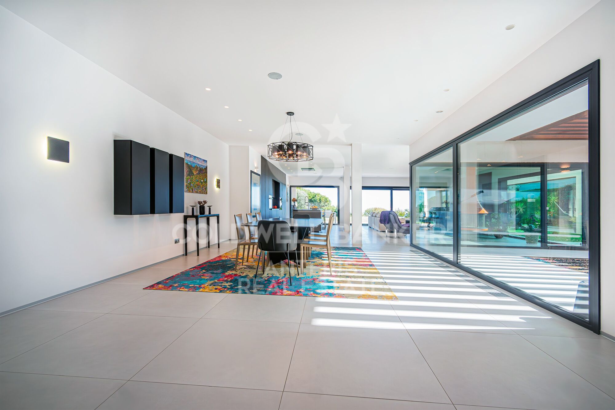 Luxury house with pool and panoramic views