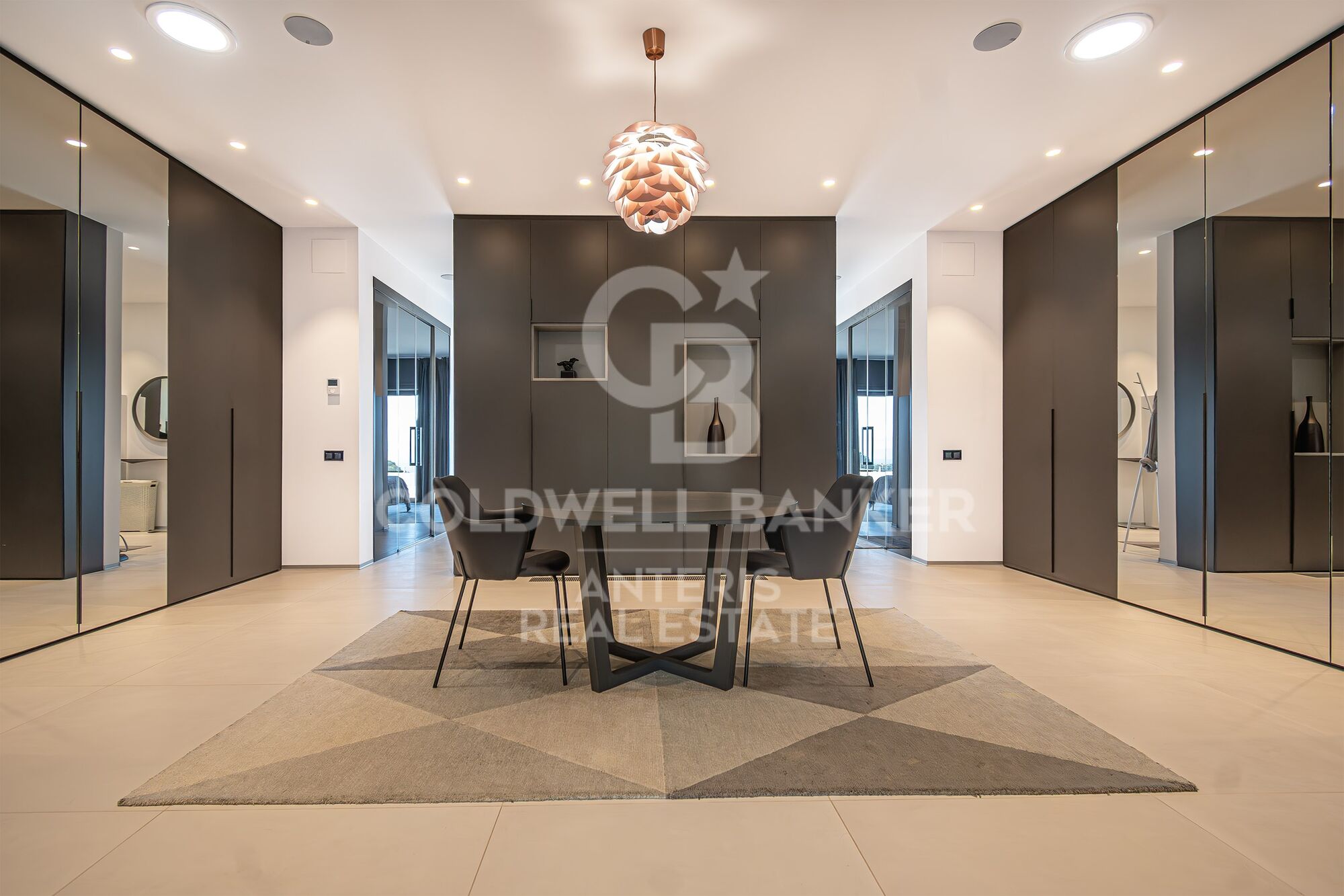 Luxury house with pool and panoramic views